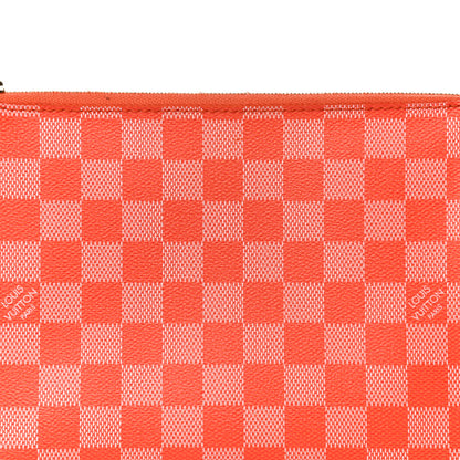 Louis Vuitton Damier Couleurs Element Clutch Piment 9 of 20