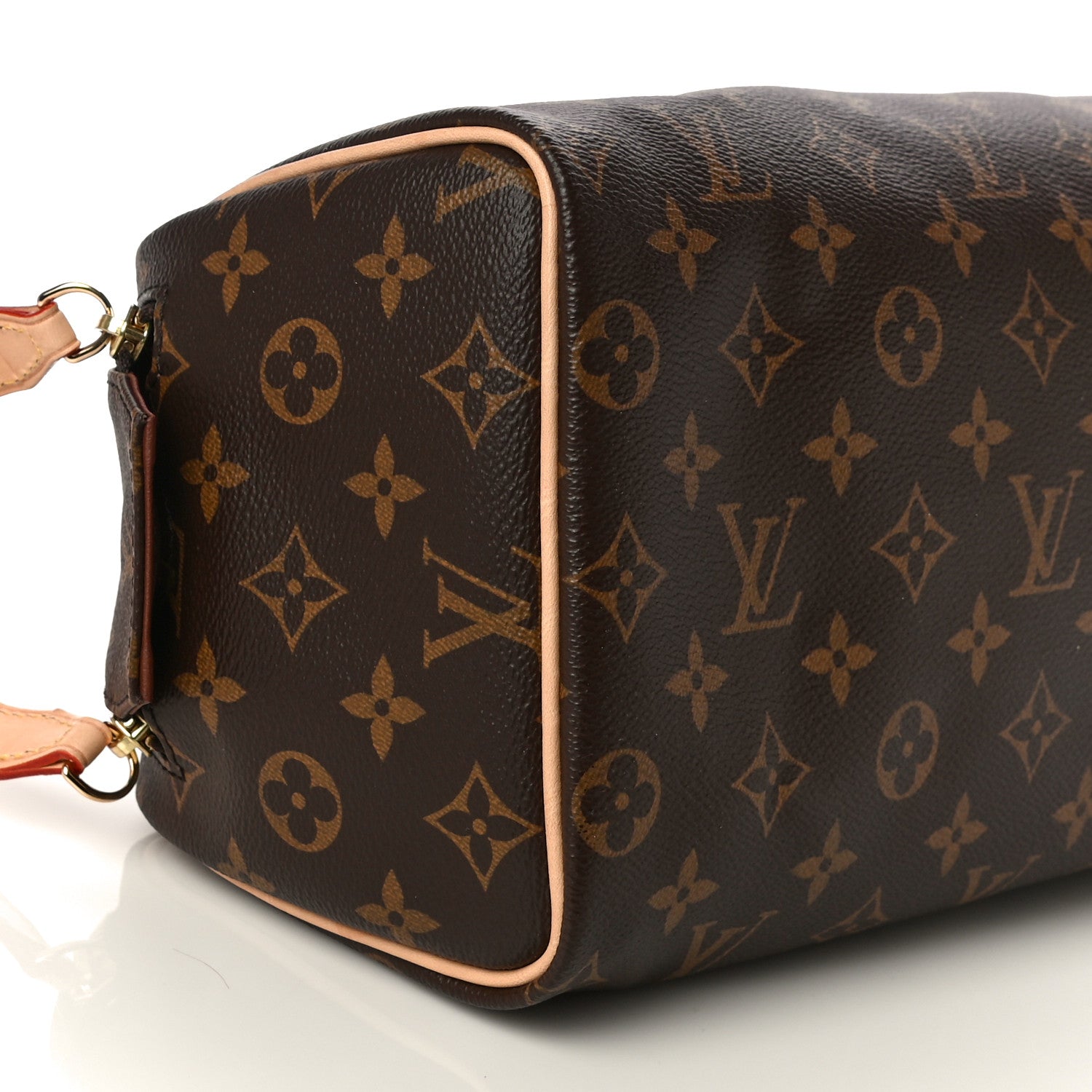 Louis Vuitton Monogram Dopp Kit Toilet Pouch 8 of 12