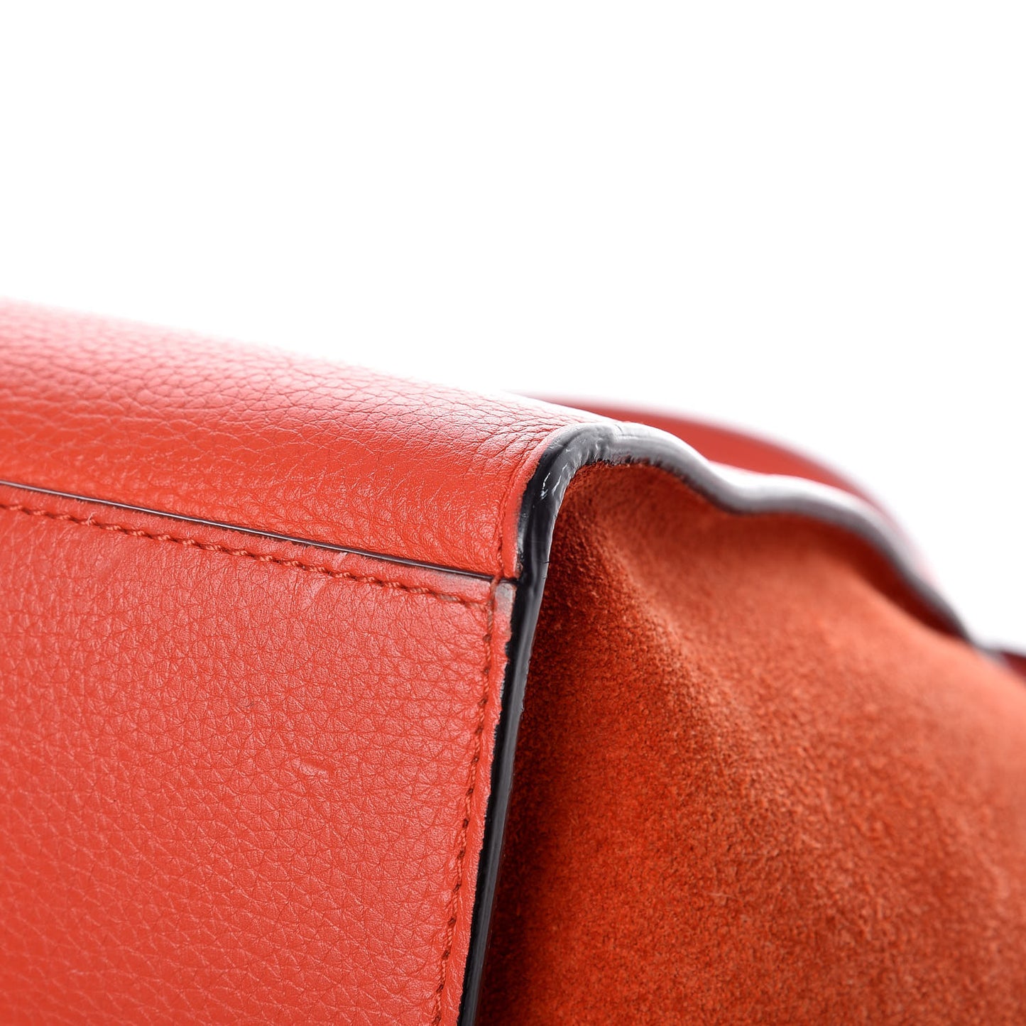 Drummed Calfskin Suede Medium Trapeze Vermillion