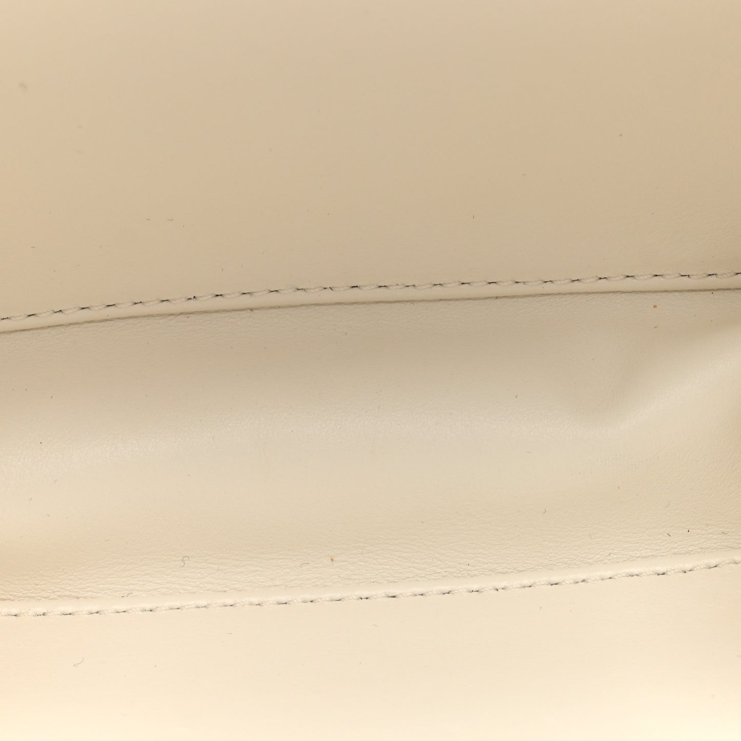 Foulard Intrecciato Minaudiere Knot Clutch Bone