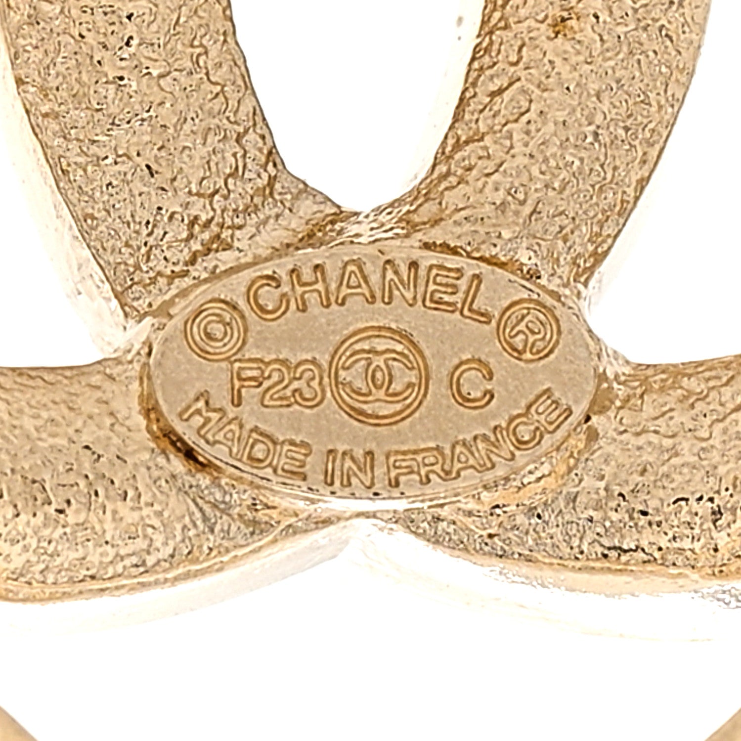 Chanel Metal Crystal CC Logo Heart Brooch Gold 3 of 4