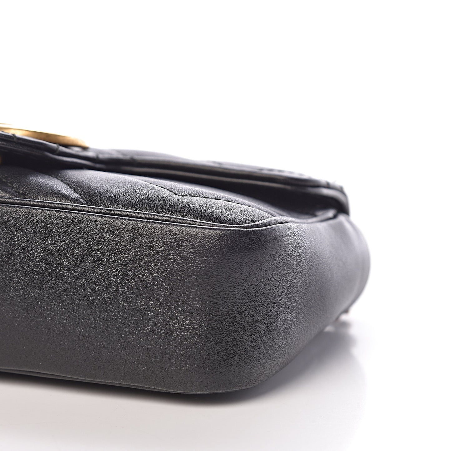 Calfskin Matelasse Super Mini GG Marmont Shoulder Bag Black