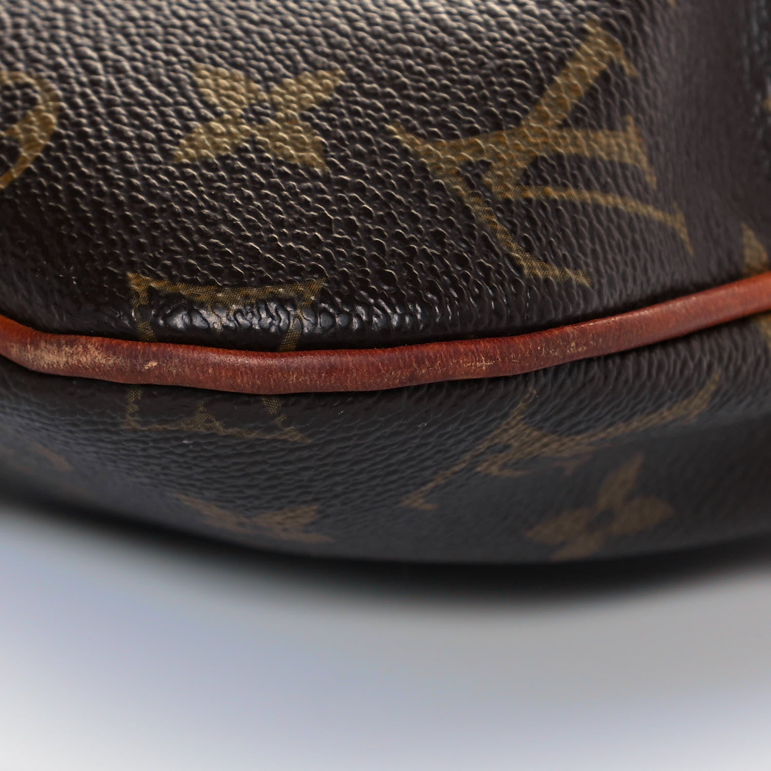 Louis Vuitton Monogram Bosphore Pochette 10 of 12