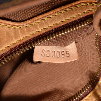 Louis Vuitton Monogram Batignolles Vertical 7 of 7