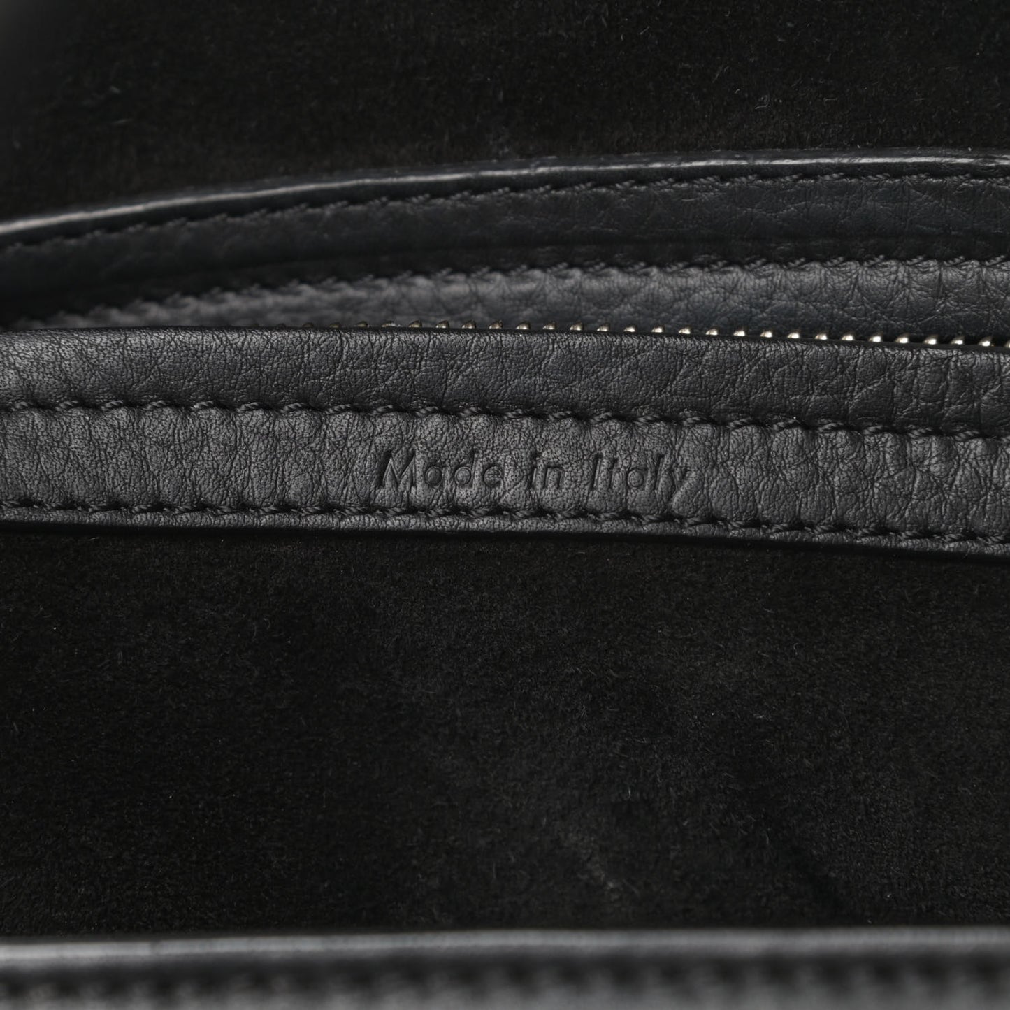 Smooth Calfskin Medium Phantom Luggage Black