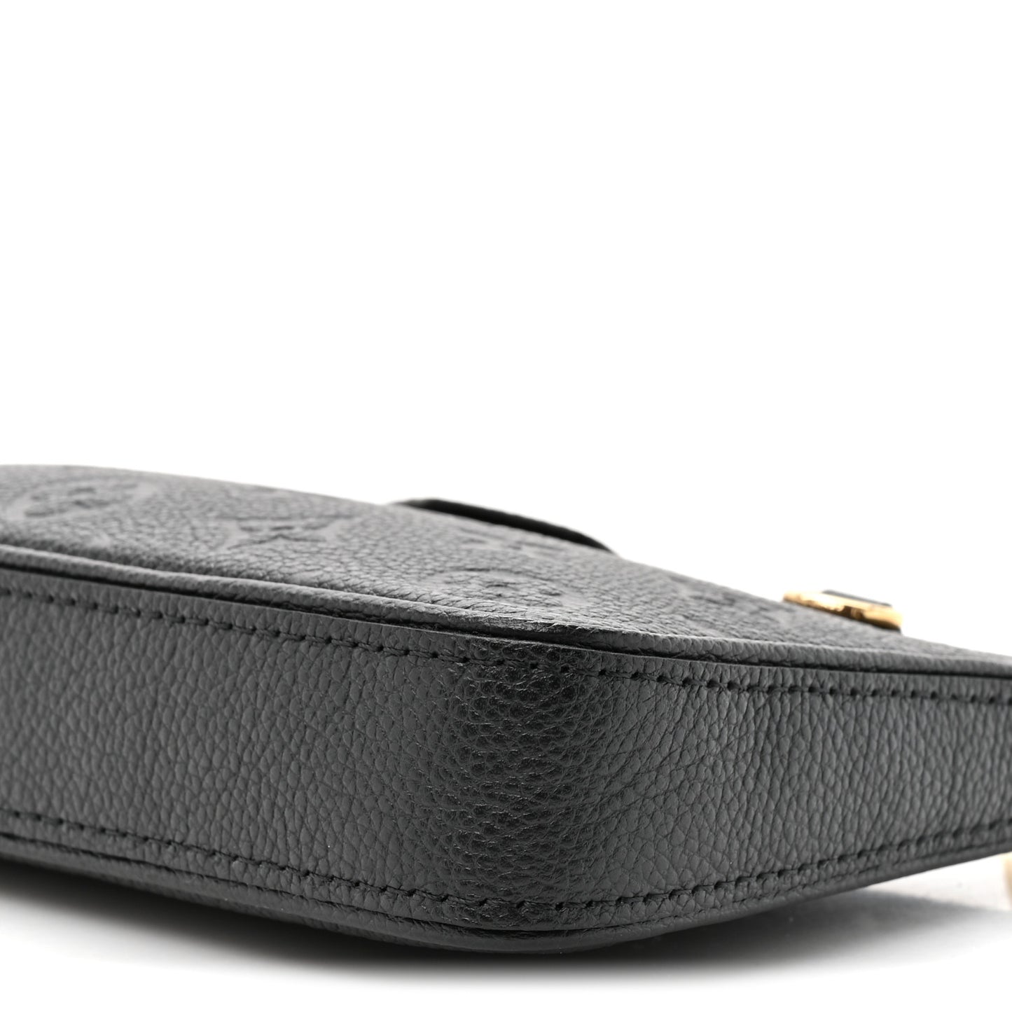 Empreinte Easy Pouch On Strap Black