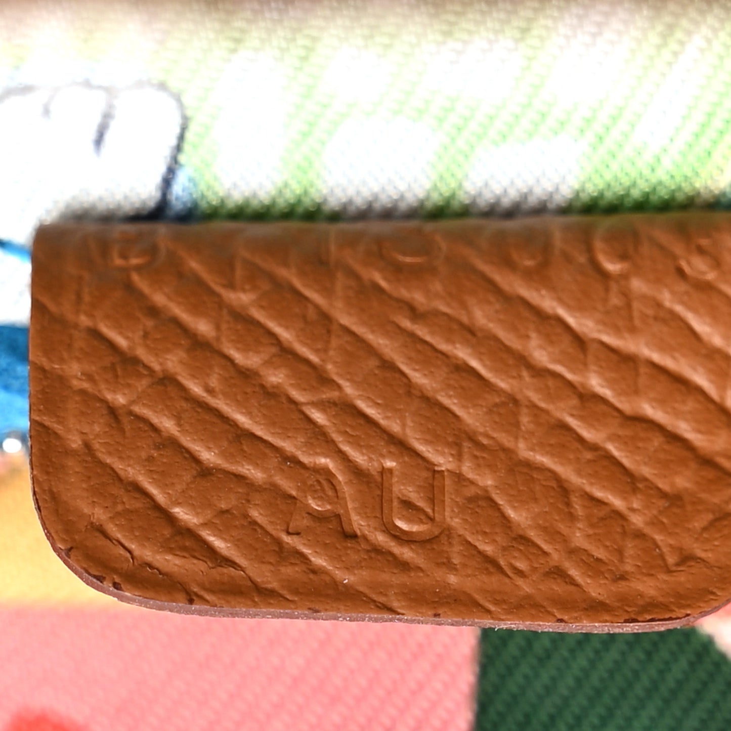 Epsom Silk'in Compact Wallet Gold