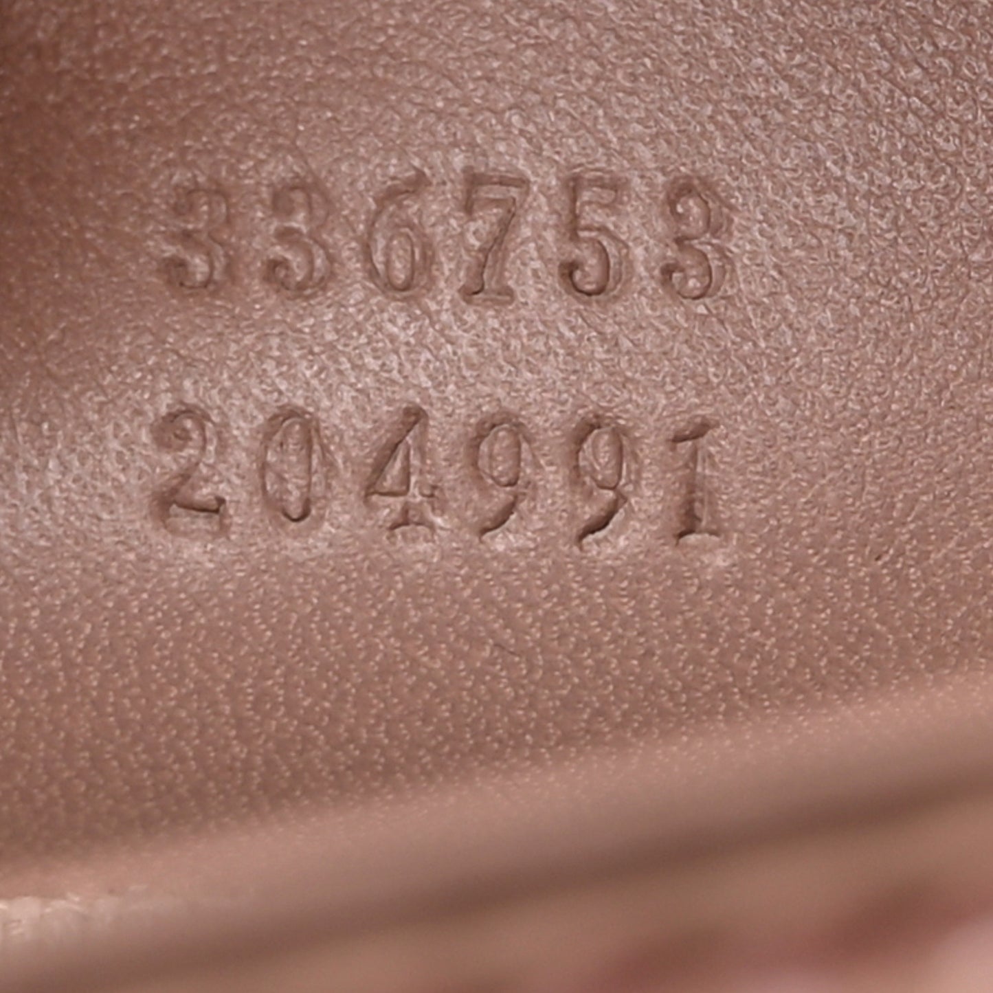 Soft Patent Medium Soho Clutch Dark Cipria