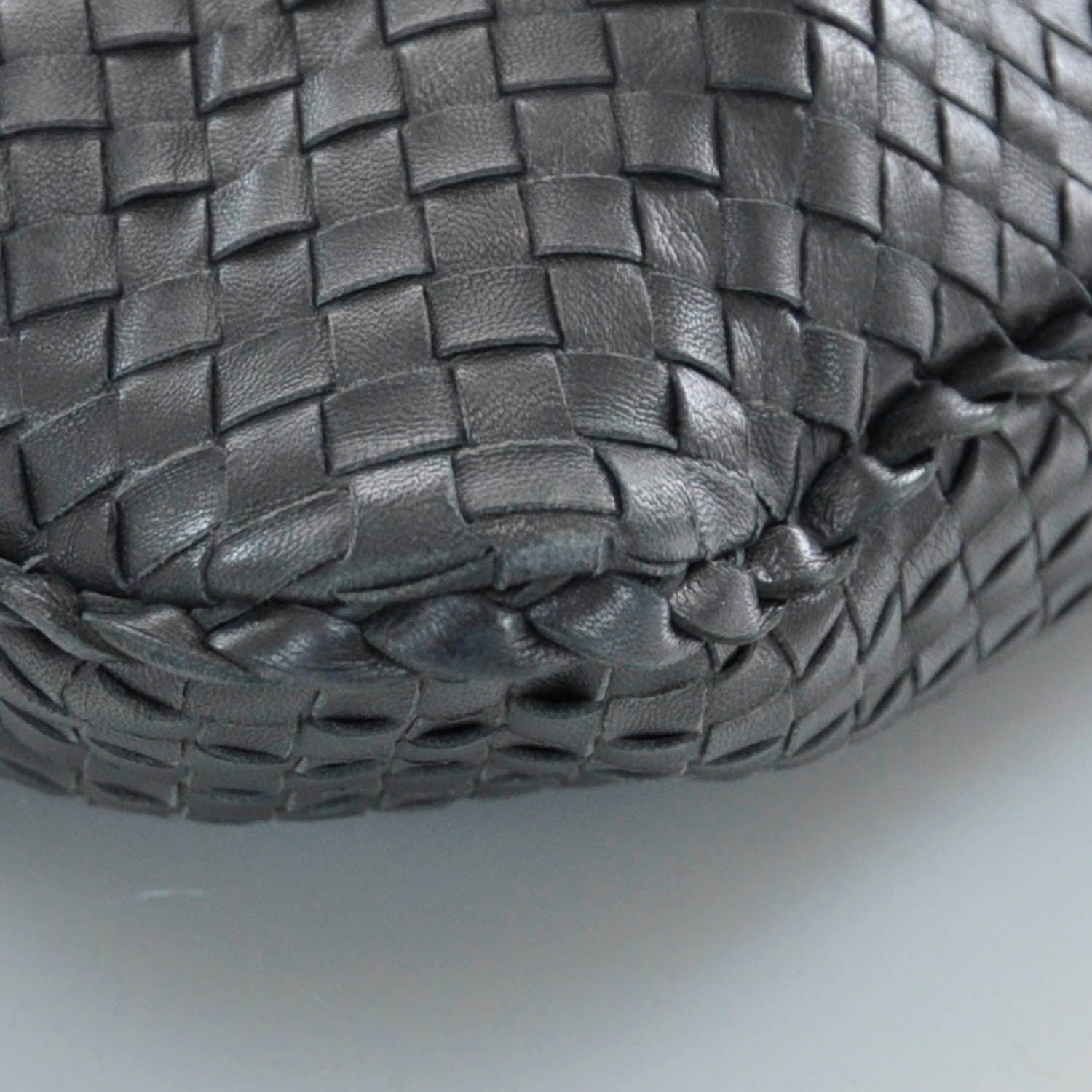 Bottega Veneta Nappa Intrecciato Large Veneta Nero Black 5 of 9