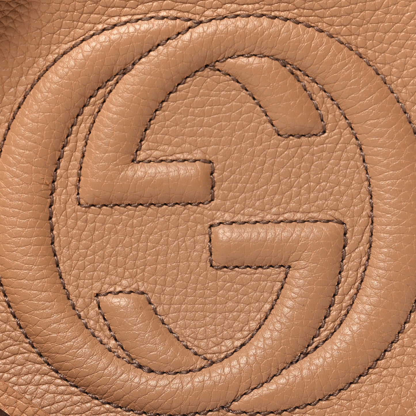 Pebbled Calfskin Small Soho Disco Bag Camelia