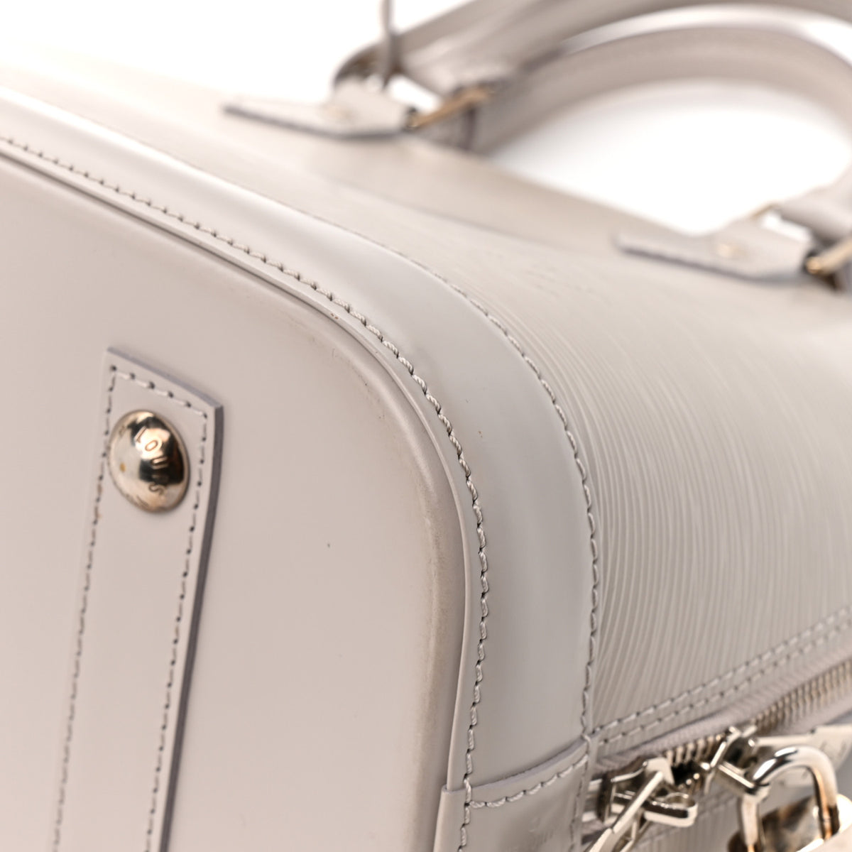 Louis Vuitton Epi Alma PM Gres 7 of 10