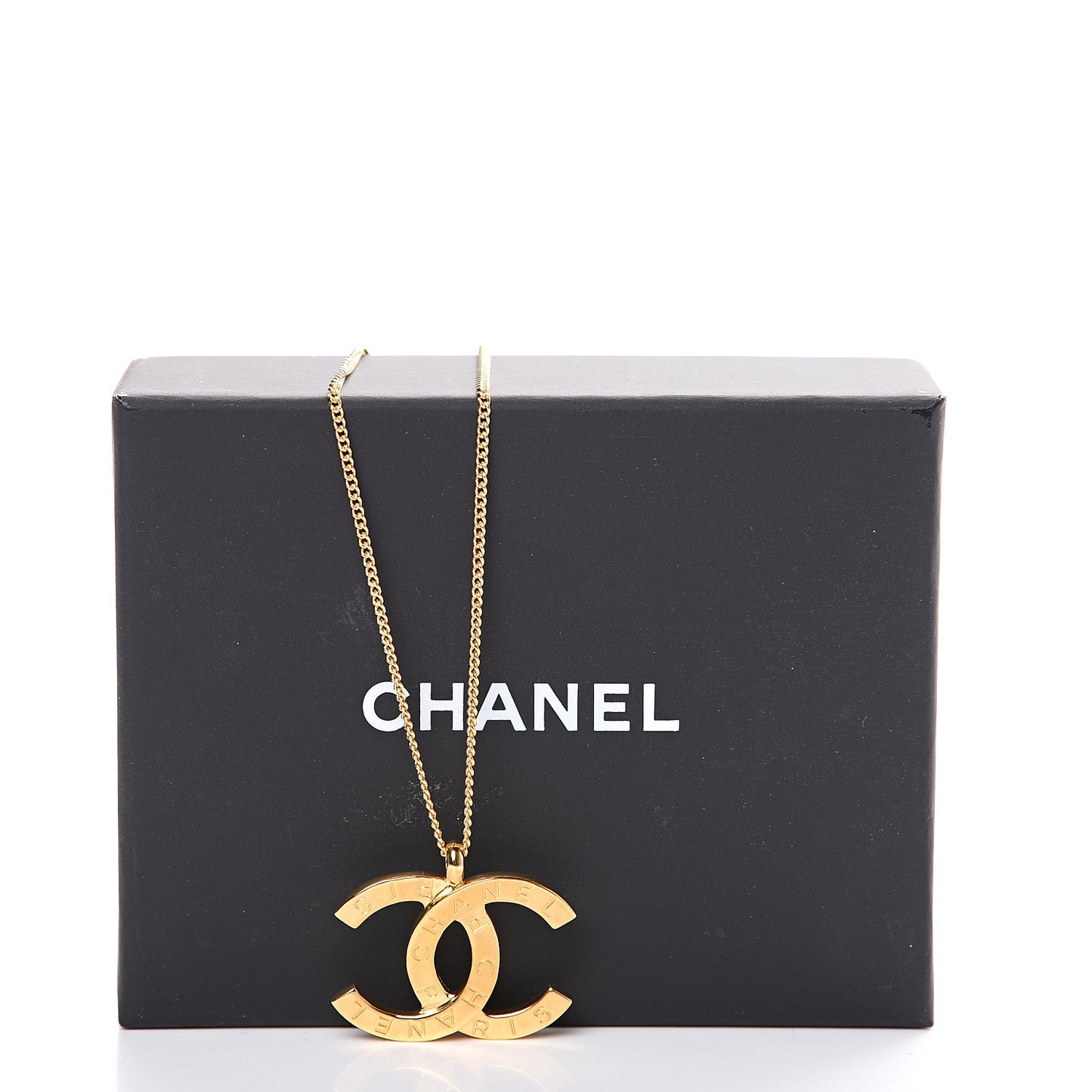 Metal CC Paris Button Necklace Gold