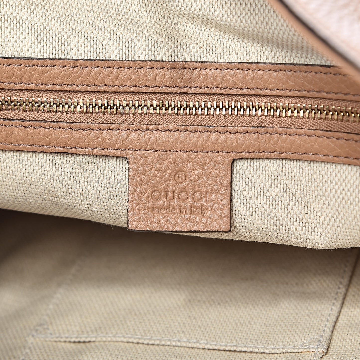 Pebbled Calfskin Medium Soho Chain Shoulder Bag Rose Beige