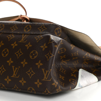 Louis Vuitton Monogram Cindy Sherman Camera Messenger 14 of 18