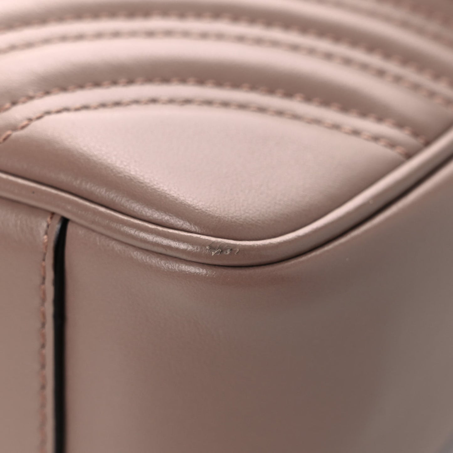 Calfskin Matelasse Small GG Marmont Shoulder Bag Porcelain Rose