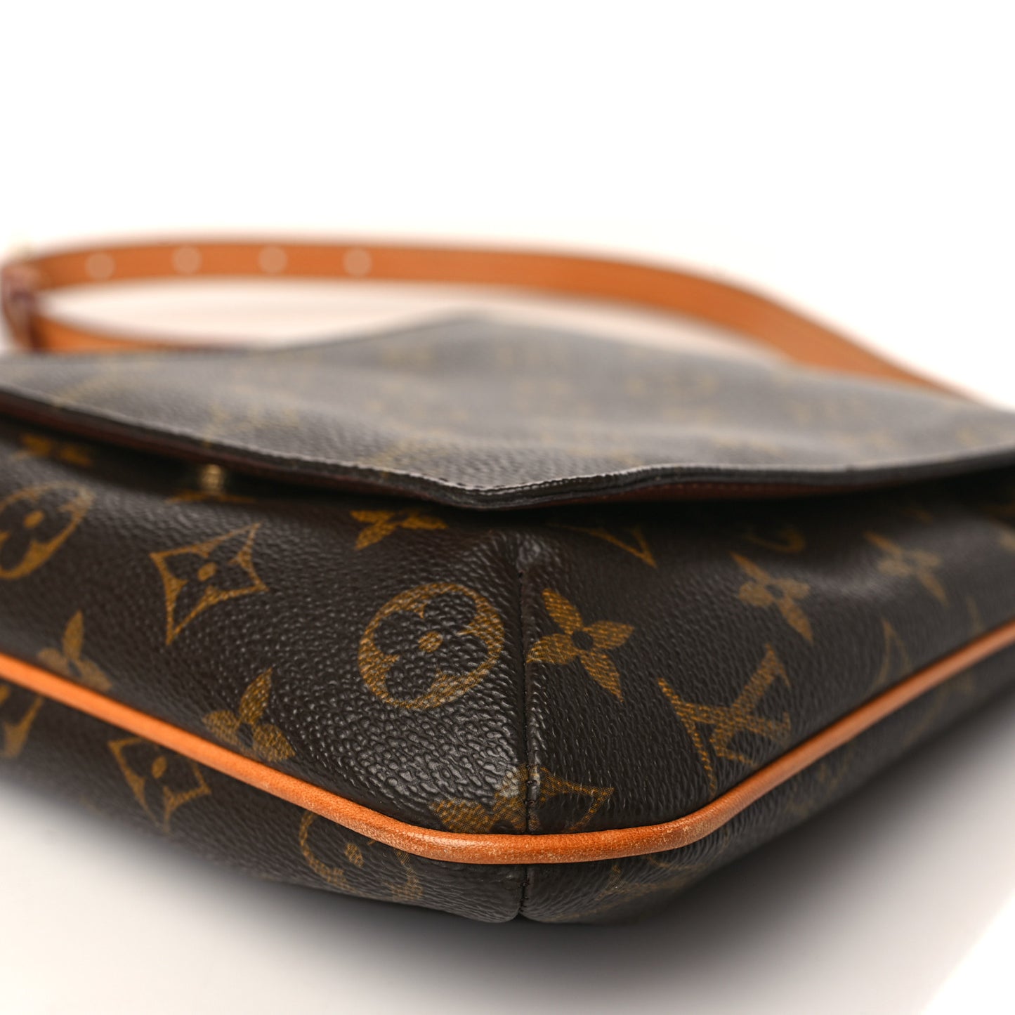 Monogram Musette Salsa