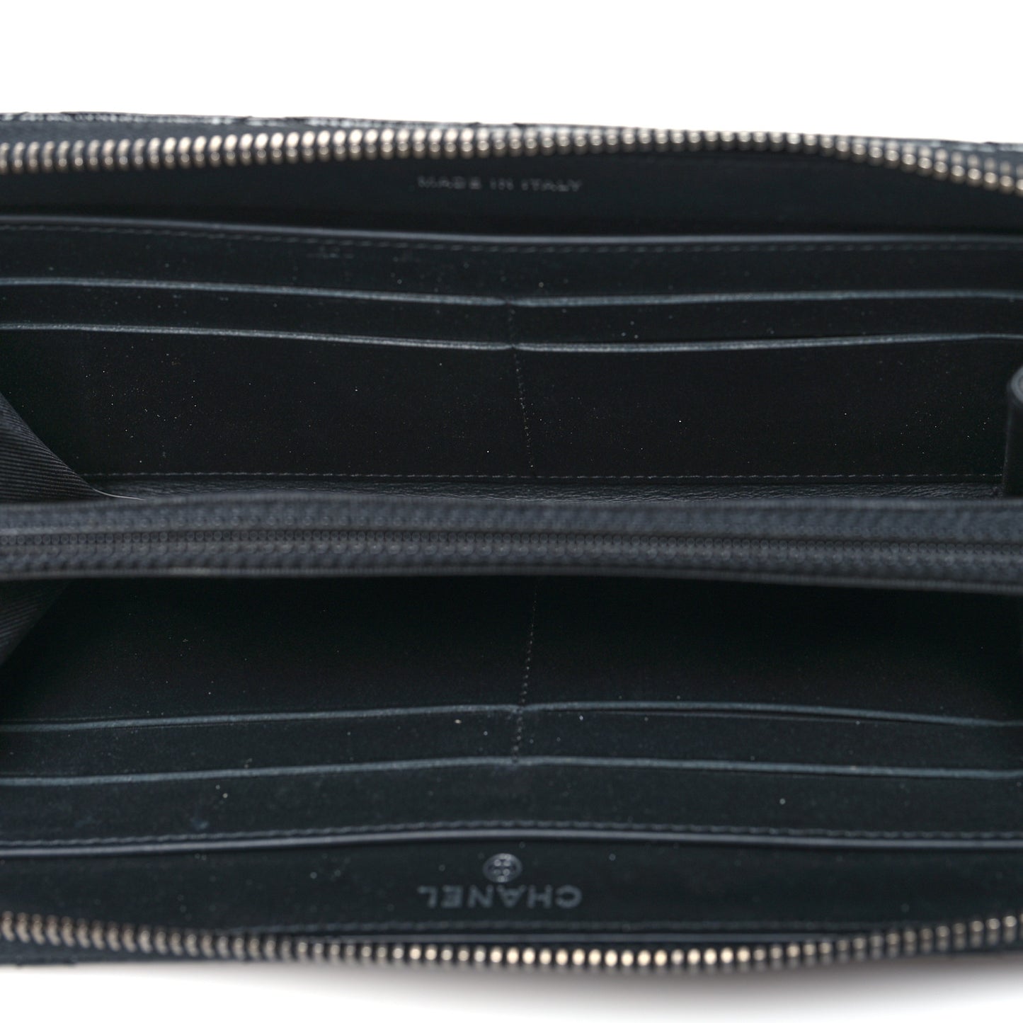 Patent Goatskin Quilted Medium Paris Dallas Zip Around Wallet Black