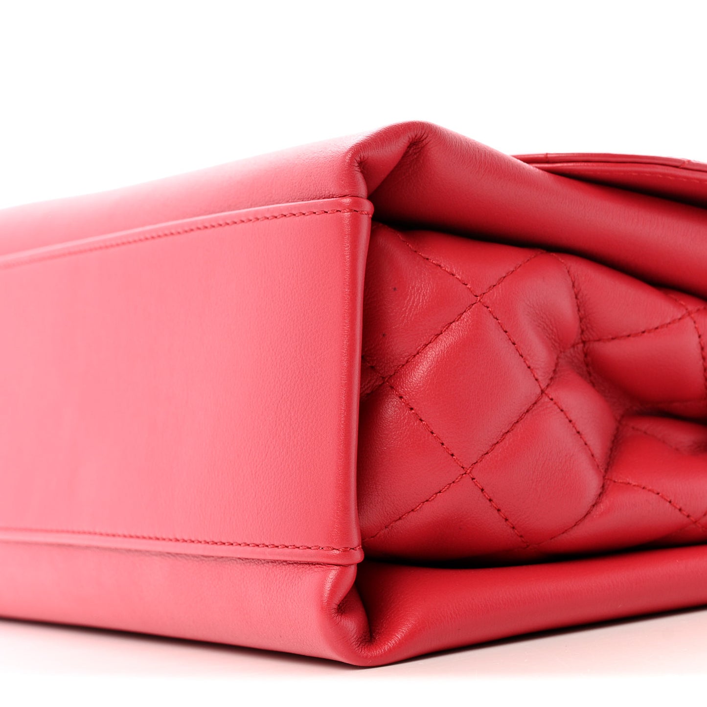 Calfskin Jumbo Tramezzo Flap Red