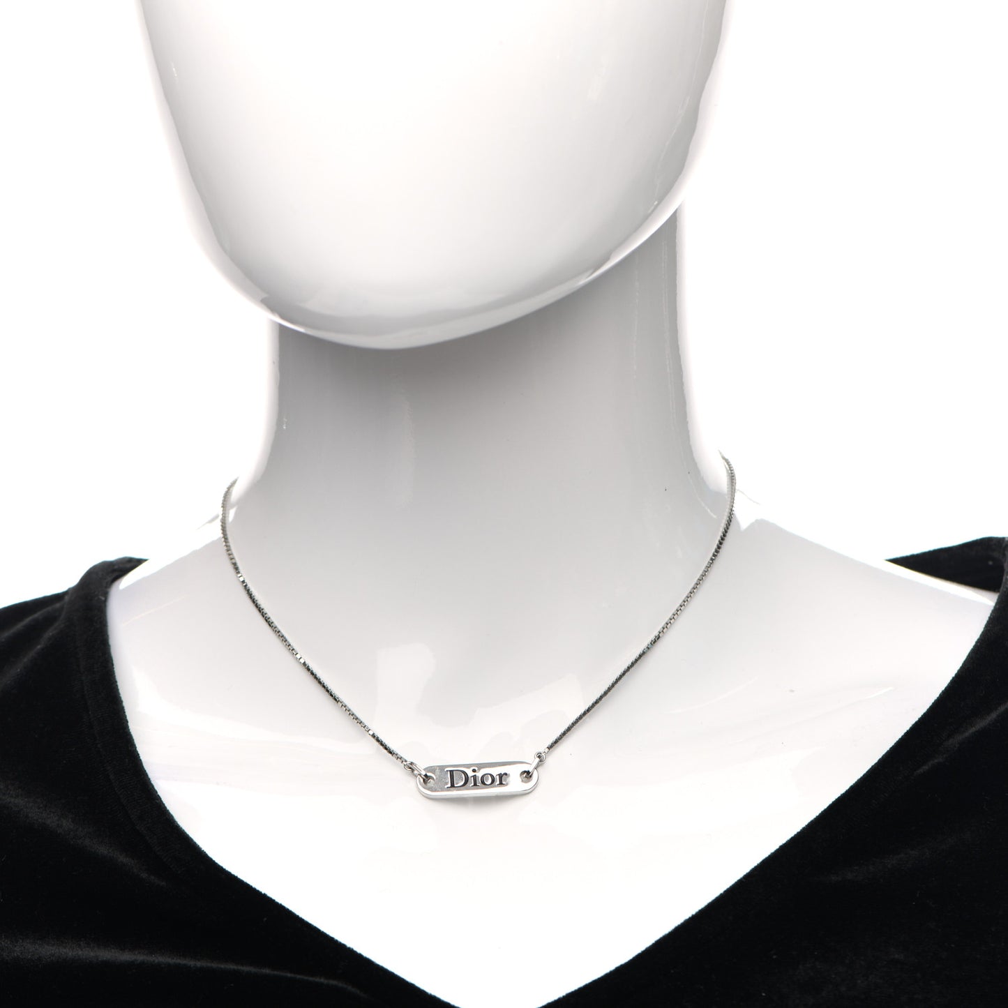 Enamel Logo Tag Short Necklace Silver