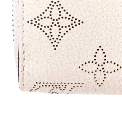 Louis Vuitton Mahina Zippy Wallet Ivory 8 of 9