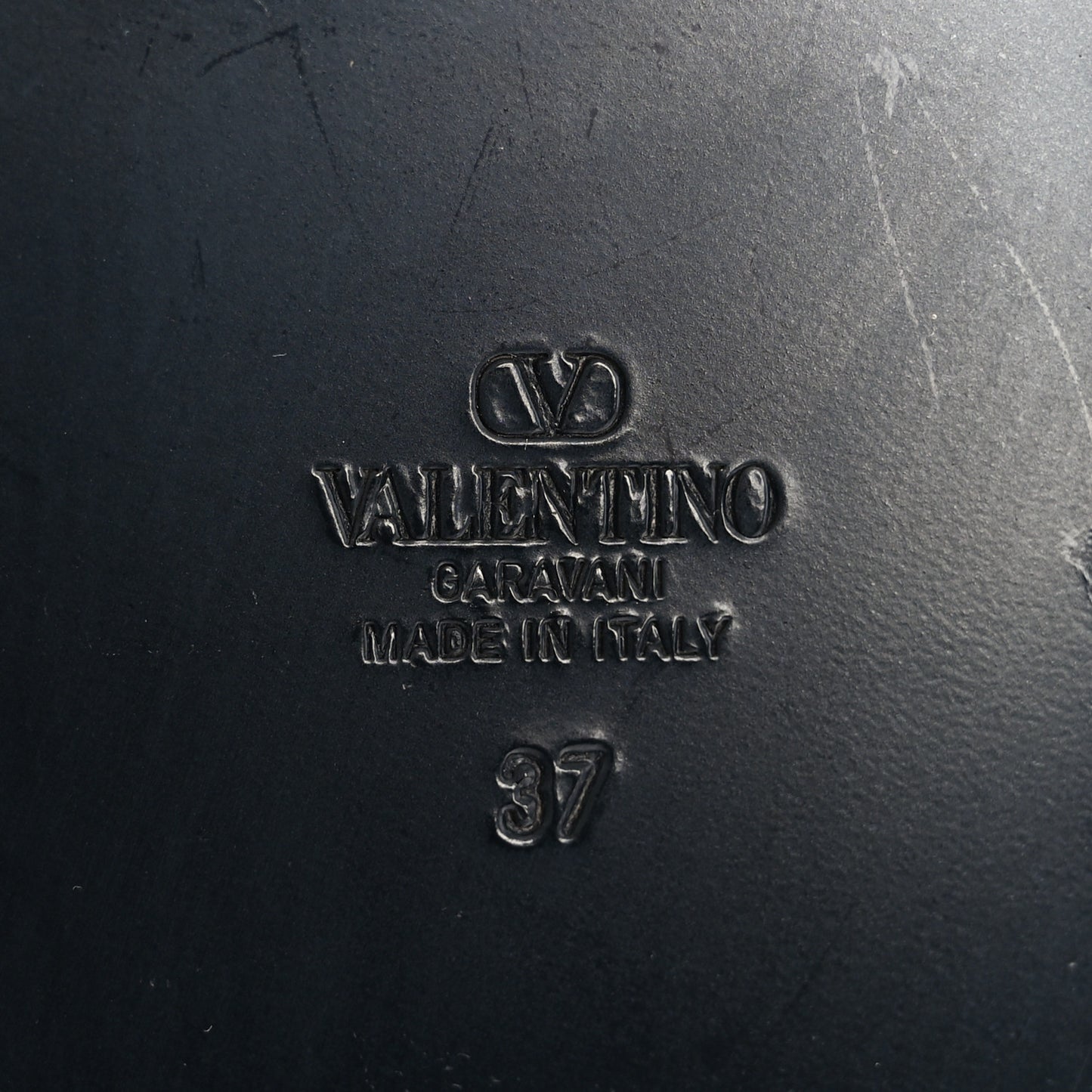 Calfskin VLogo Gate Sandals 37 Black