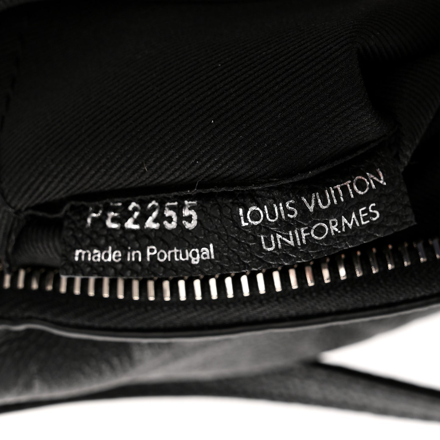 Empreinte Pallas Crossbody Black