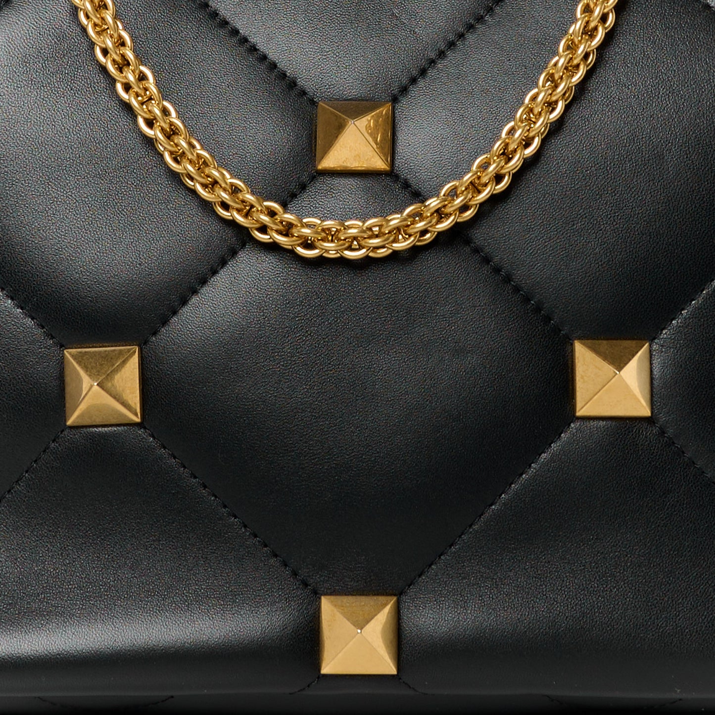 Nappa Roman Stud The Handle Bag Black