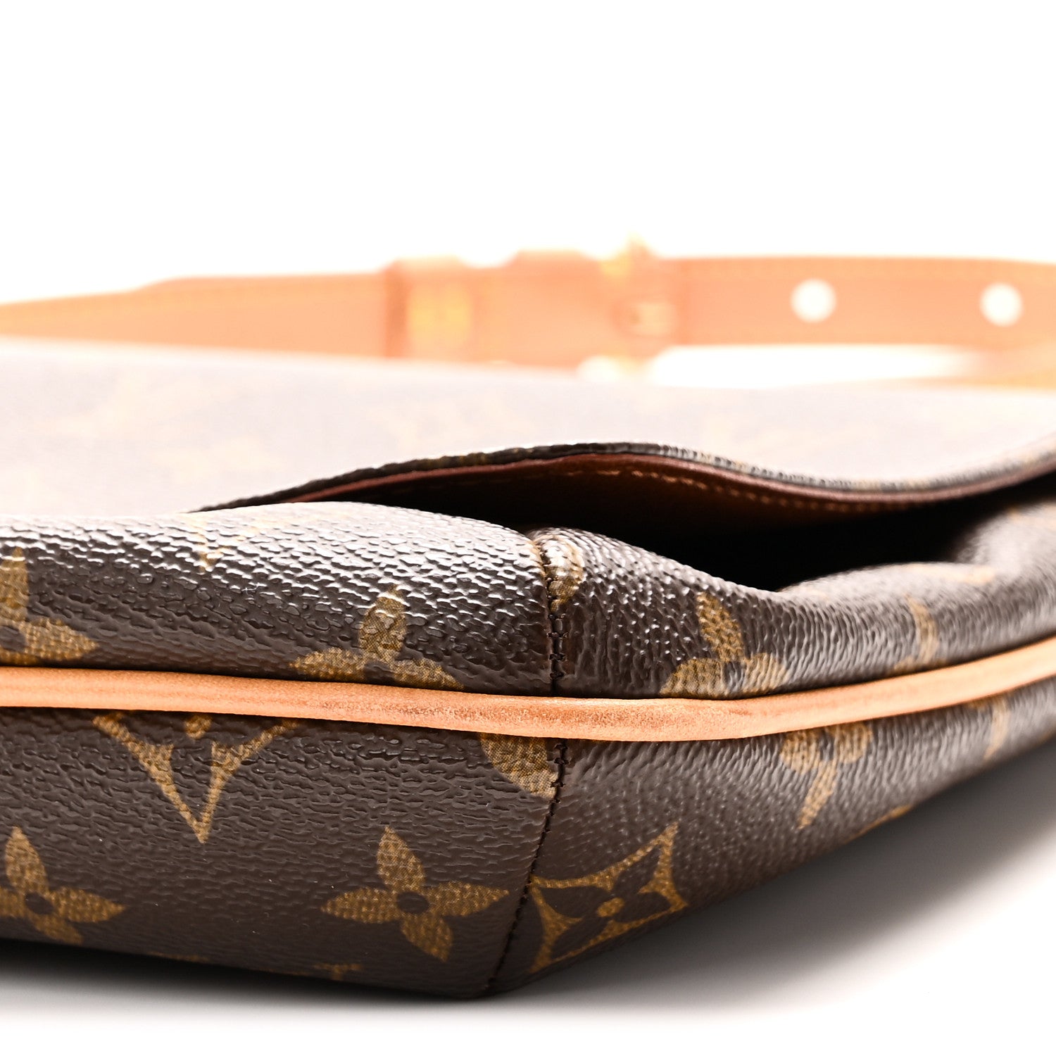 Louis Vuitton Monogram Musette Tango 9 of 9