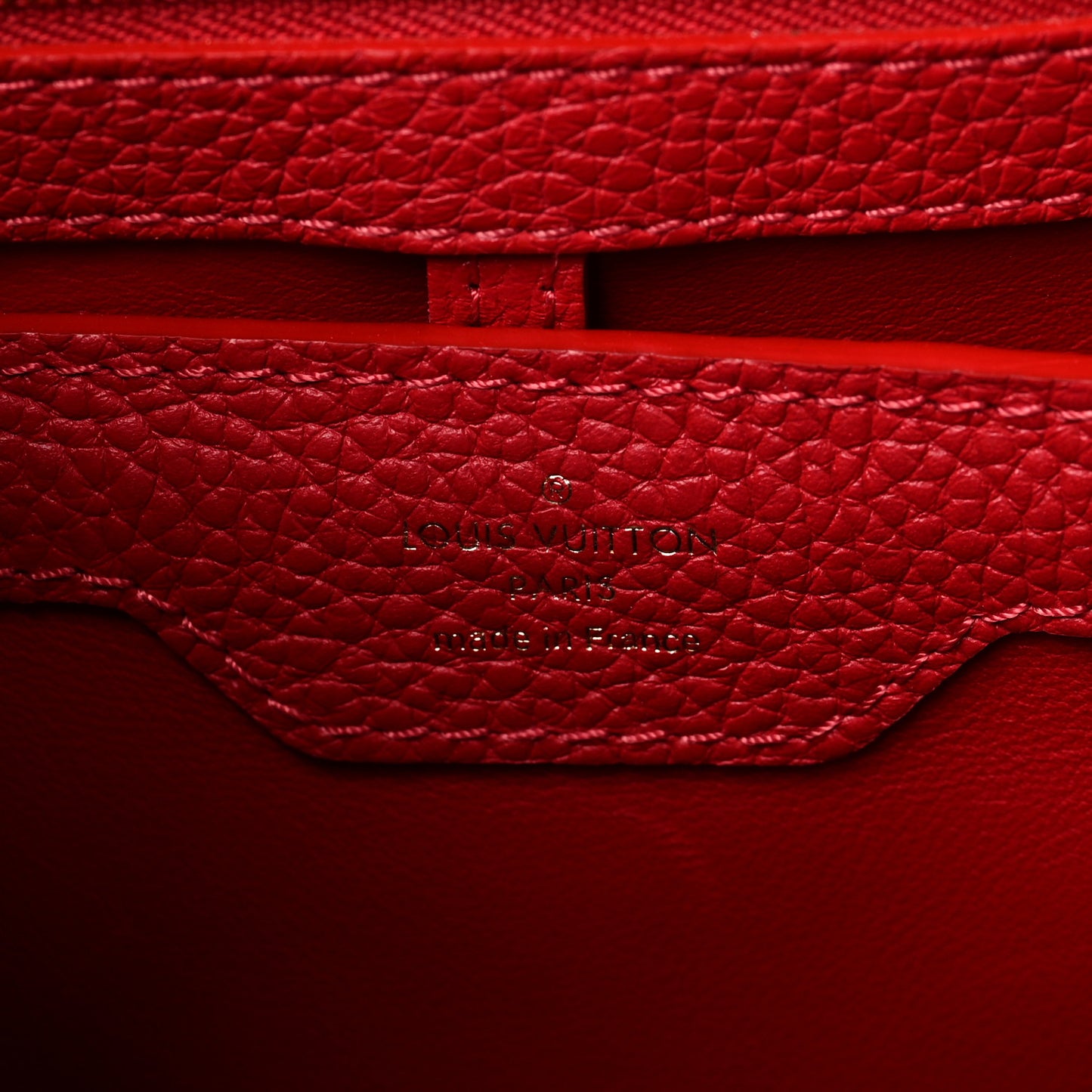 Taurillon Capucines PM Scarlet