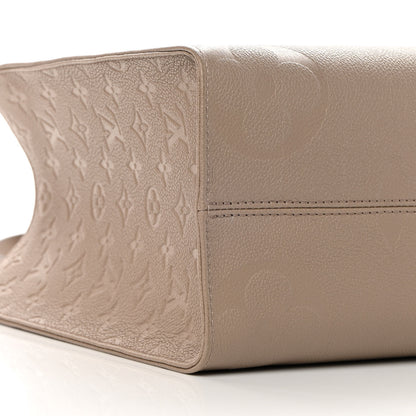 Louis Vuitton Empreinte Monogram Giant Onthego MM Tourterelle 8 of 10