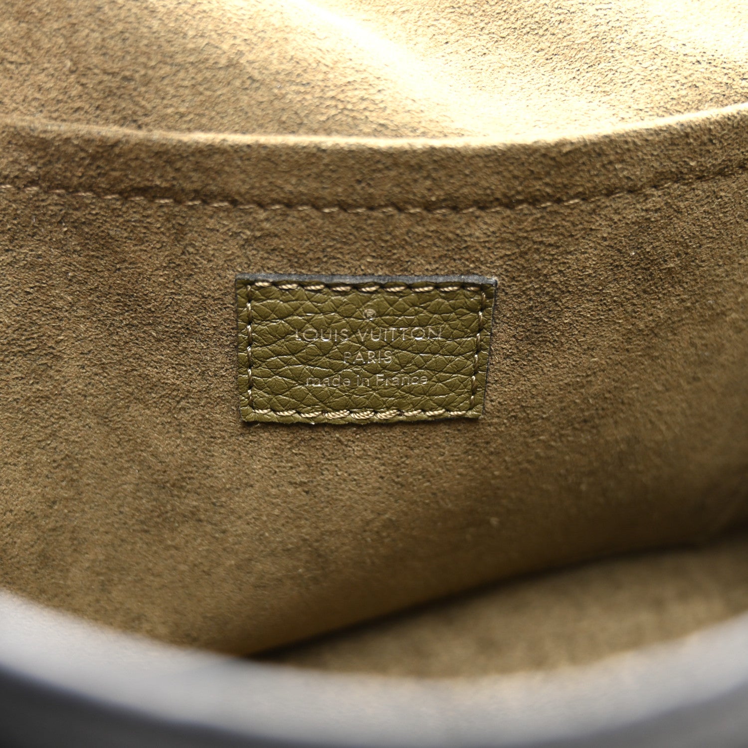 Louis Vuitton Soft Calfskin My Lockme Top Handle Laurier Green Toffee Latte Beige Black 5 of 9