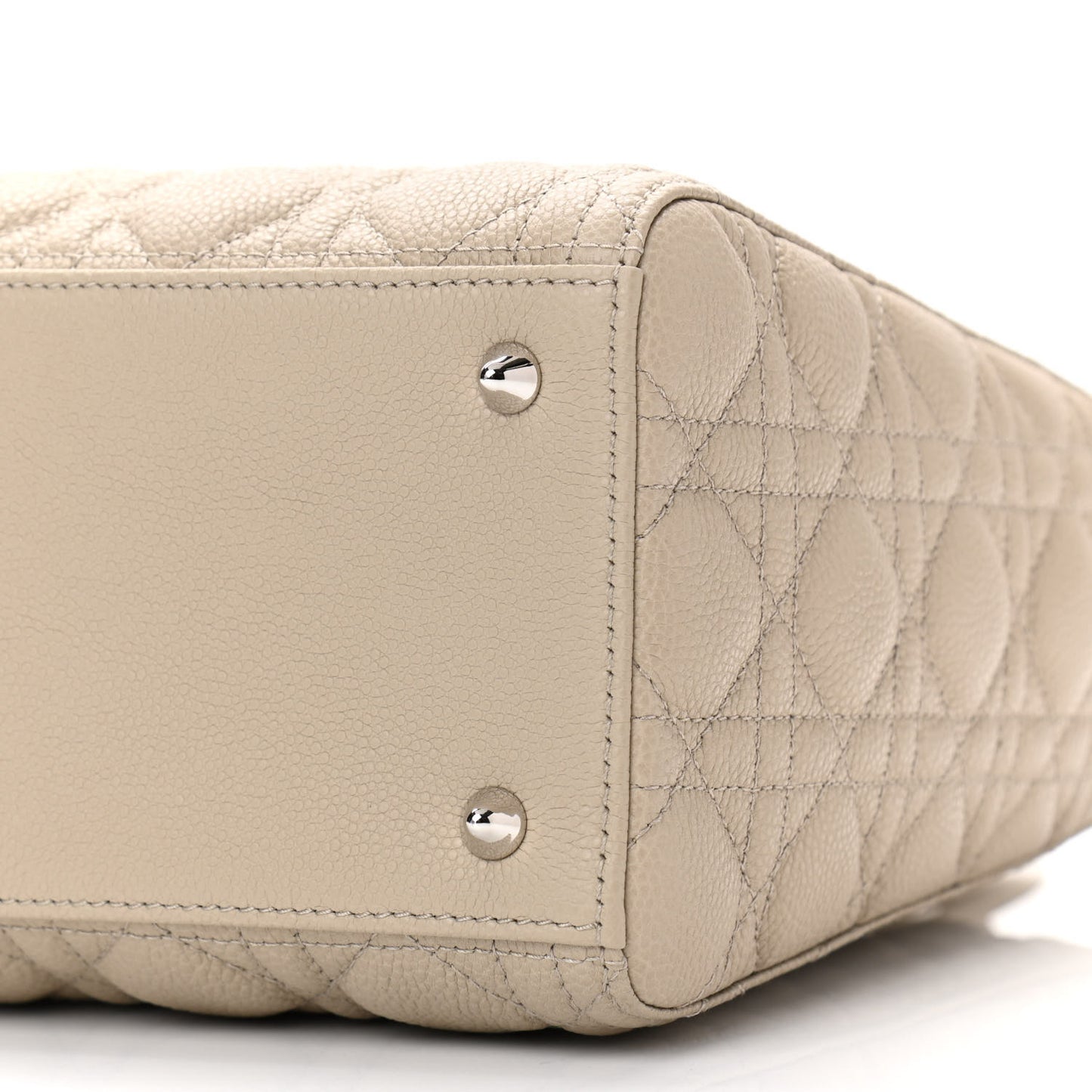 Grained Calfskin Cannage Medium Lady Dior Natural