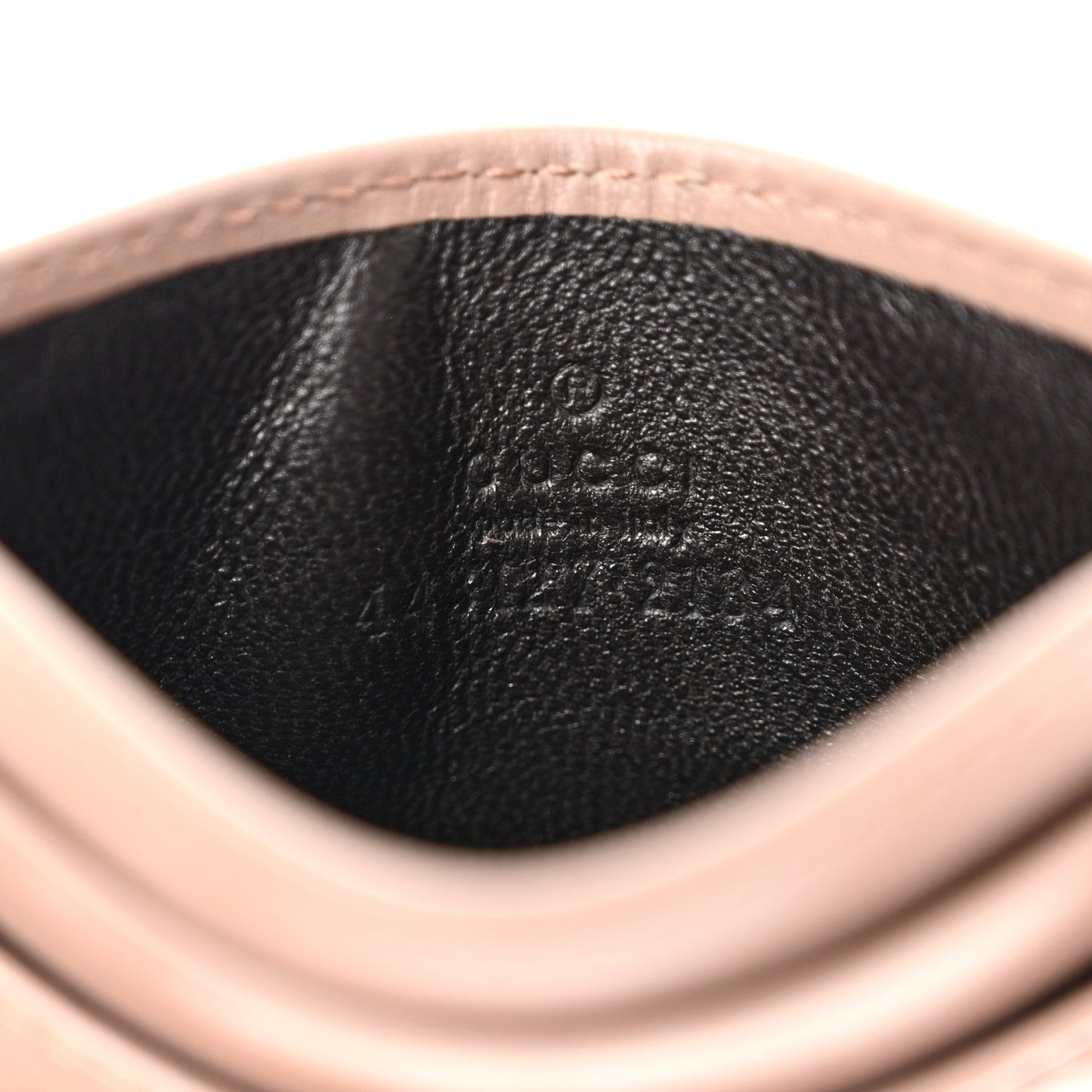 Calfskin Matelasse GG Marmont Card Holder Porcelain Rose