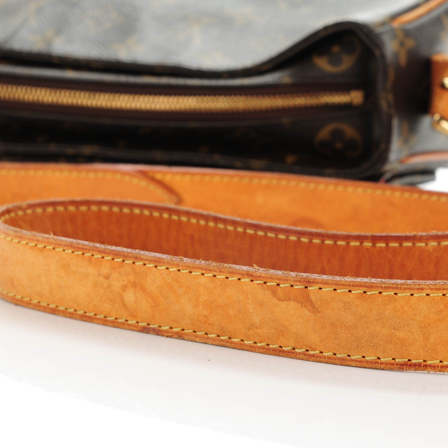 Louis Vuitton Monogram Viva-Cite MM 9 of 9