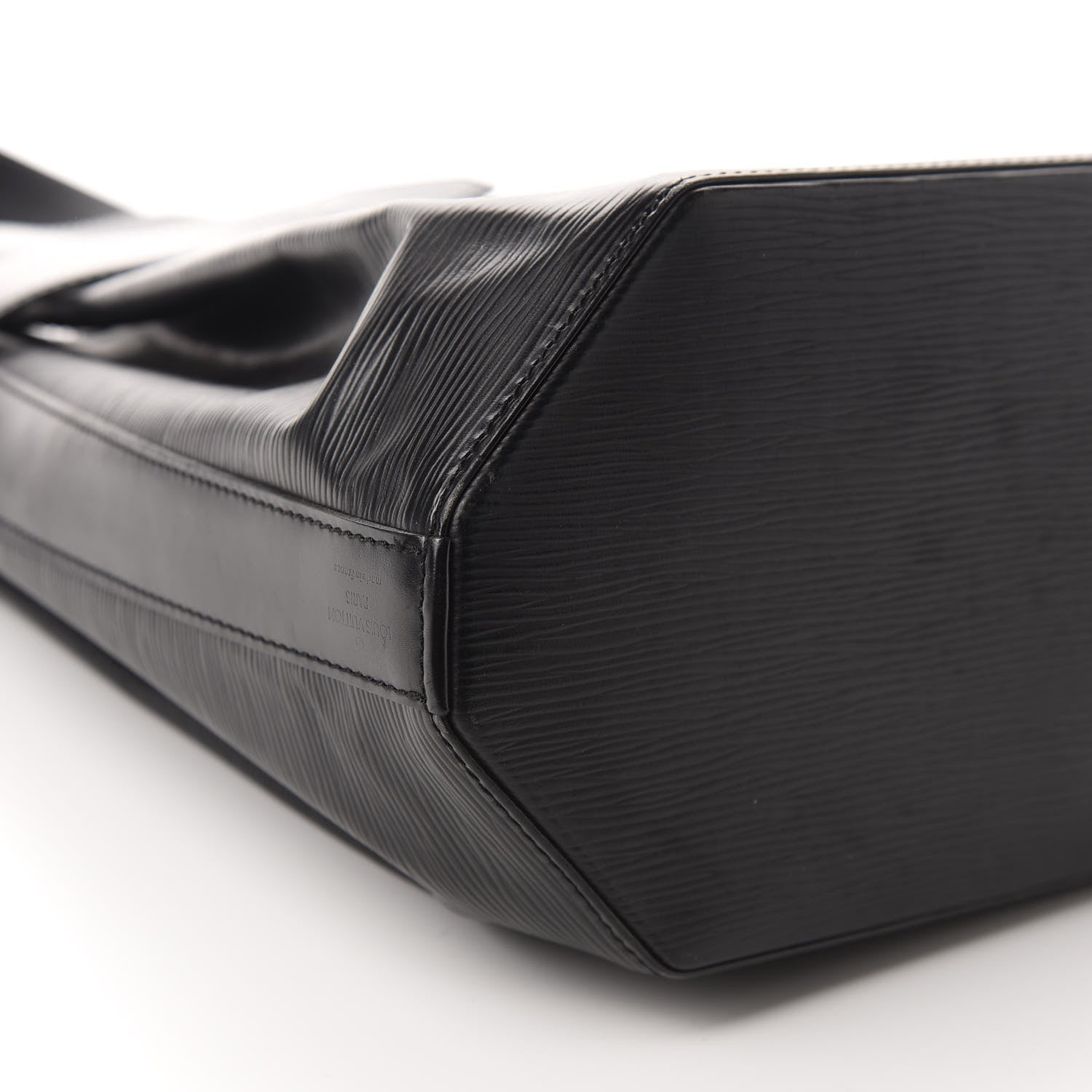 Louis Vuitton Epi Sac D'Epaule GM Black 7 of 14