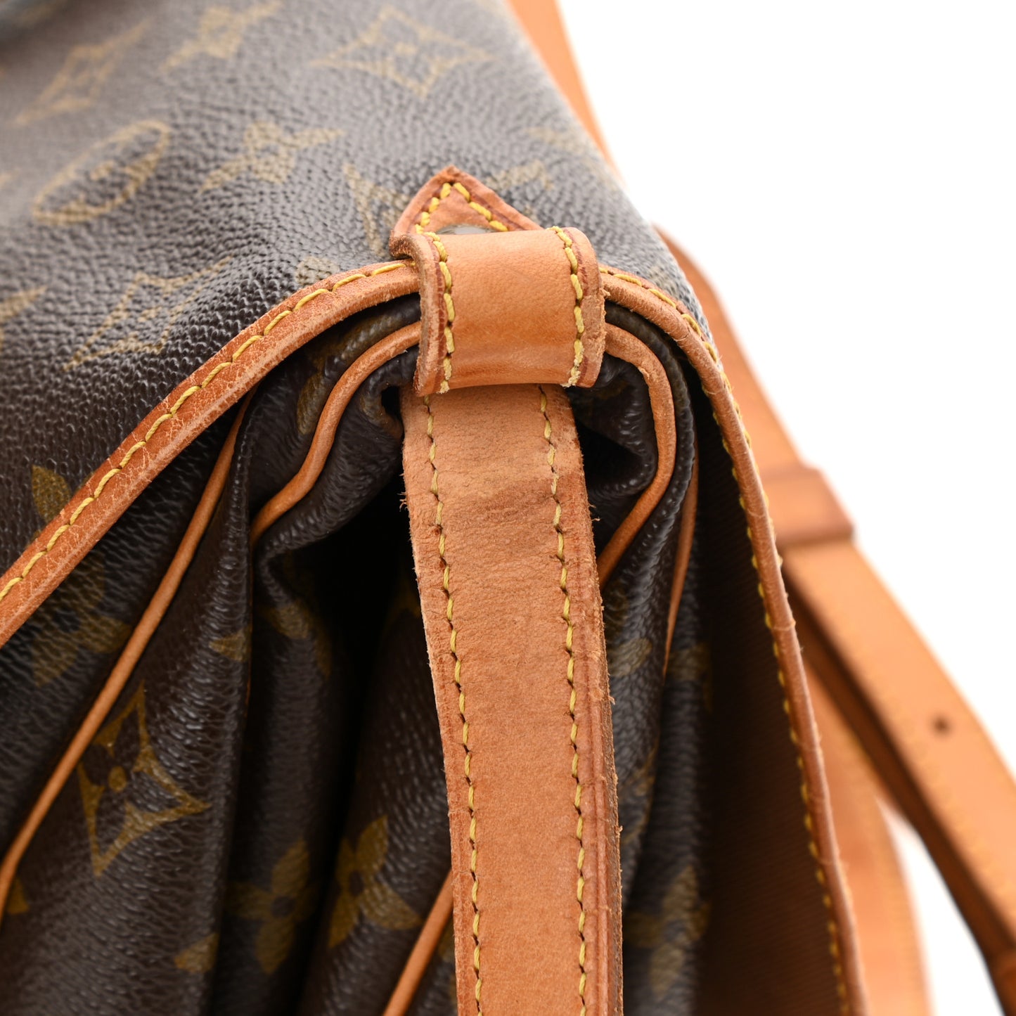 Monogram Saumur 30