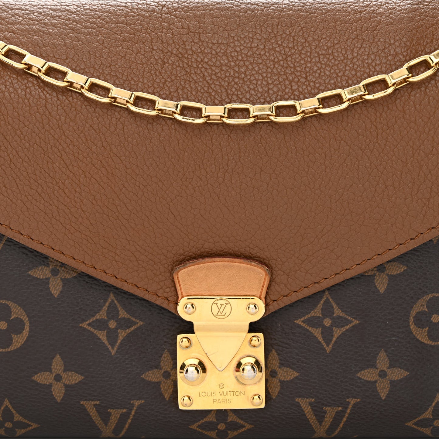 Monogram Pallas Chain Havane