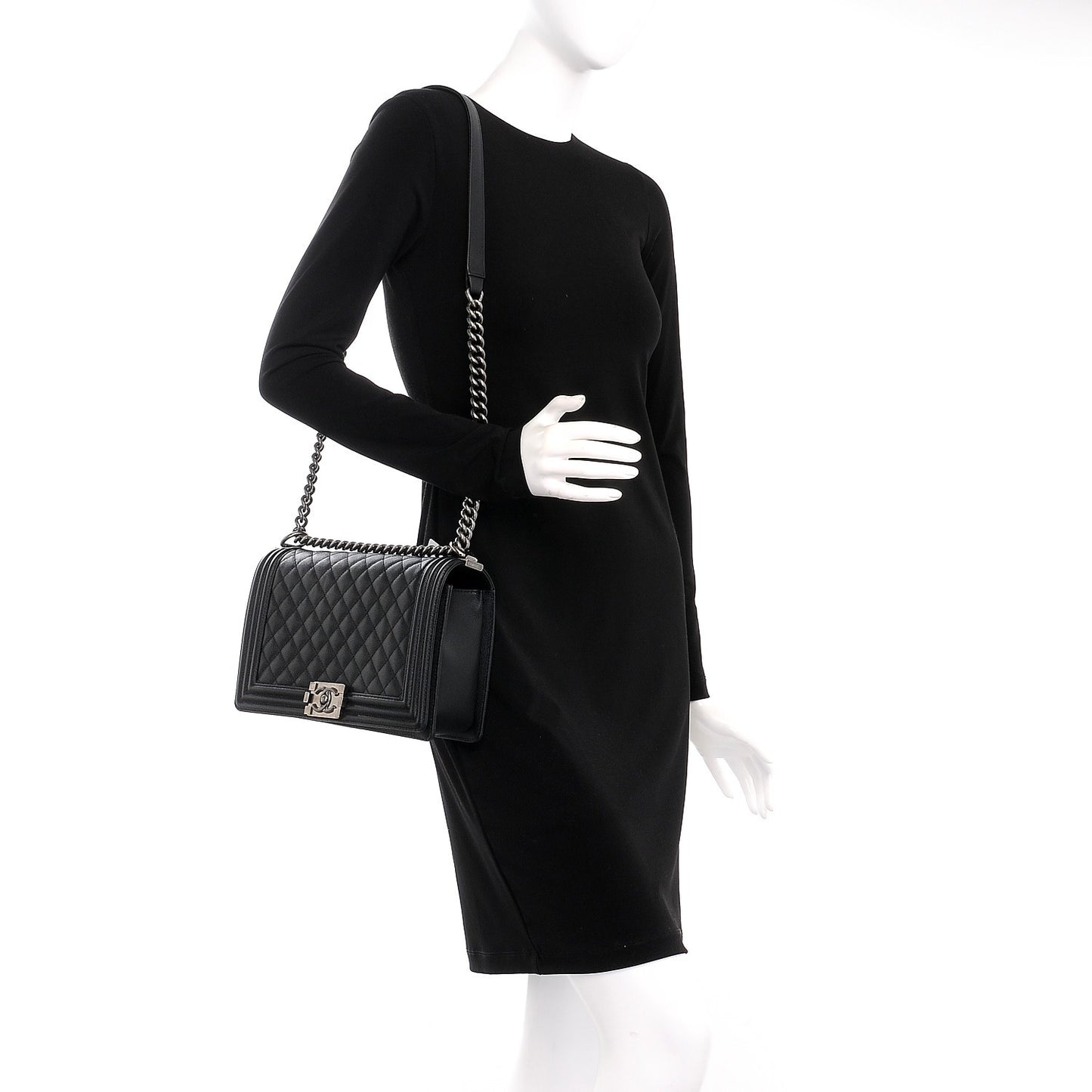 Caviar Quilted New Medium Boy Flap Black