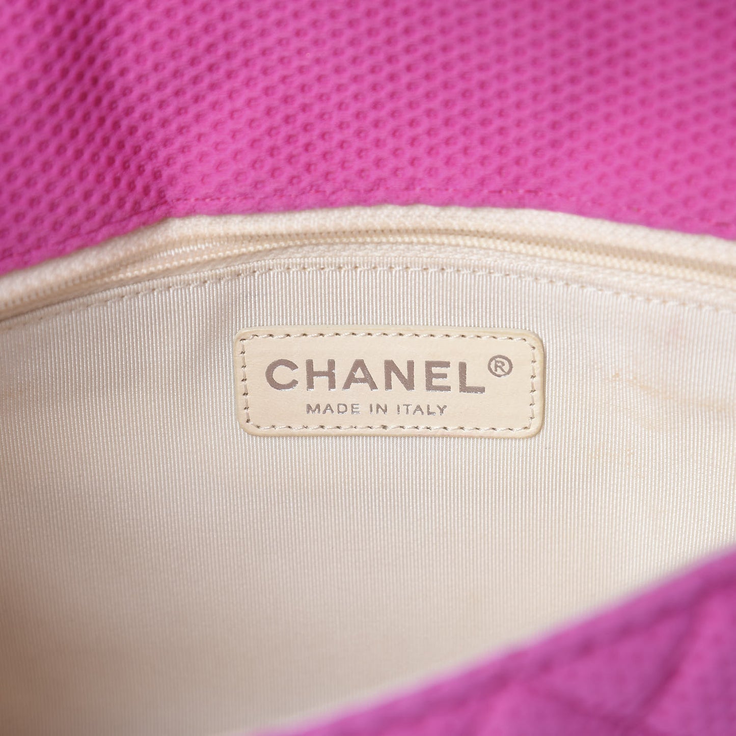 Neoprene Quilted Medium Single Flap Pink