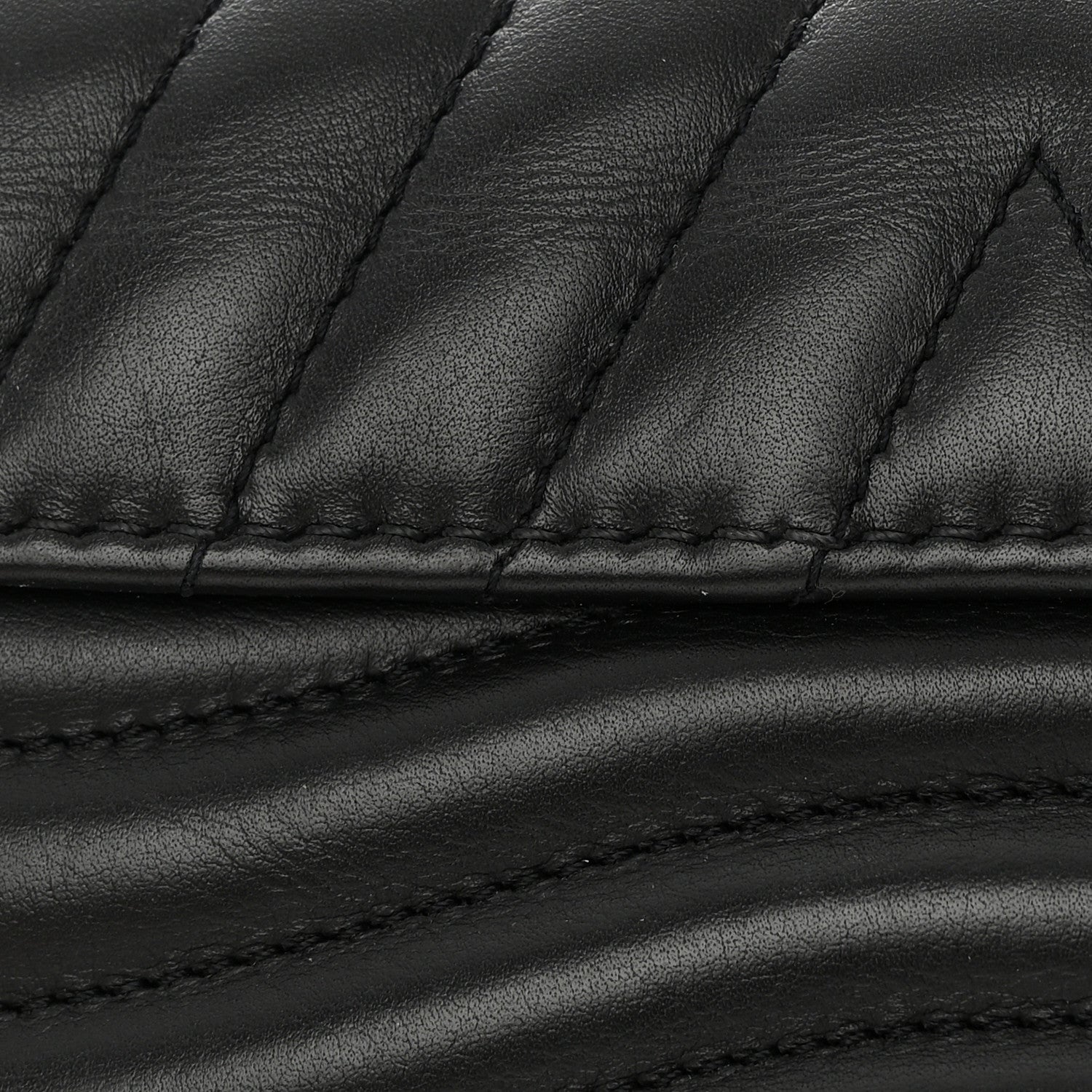 Louis Vuitton Calfskin New Wave Chain MM Black 14 of 14