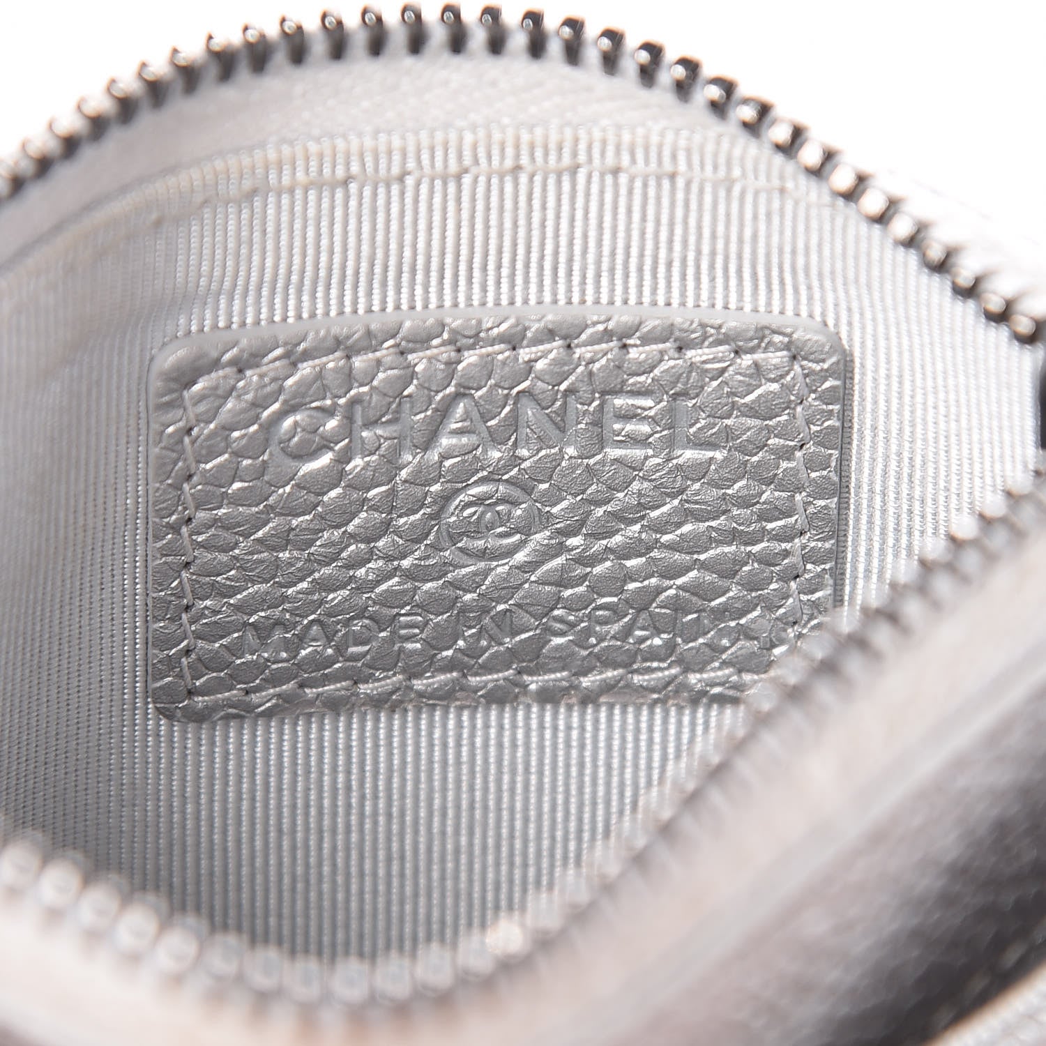 Chanel Metallic Caviar Quilted CC Zip Card Holder Silver 6 of 12