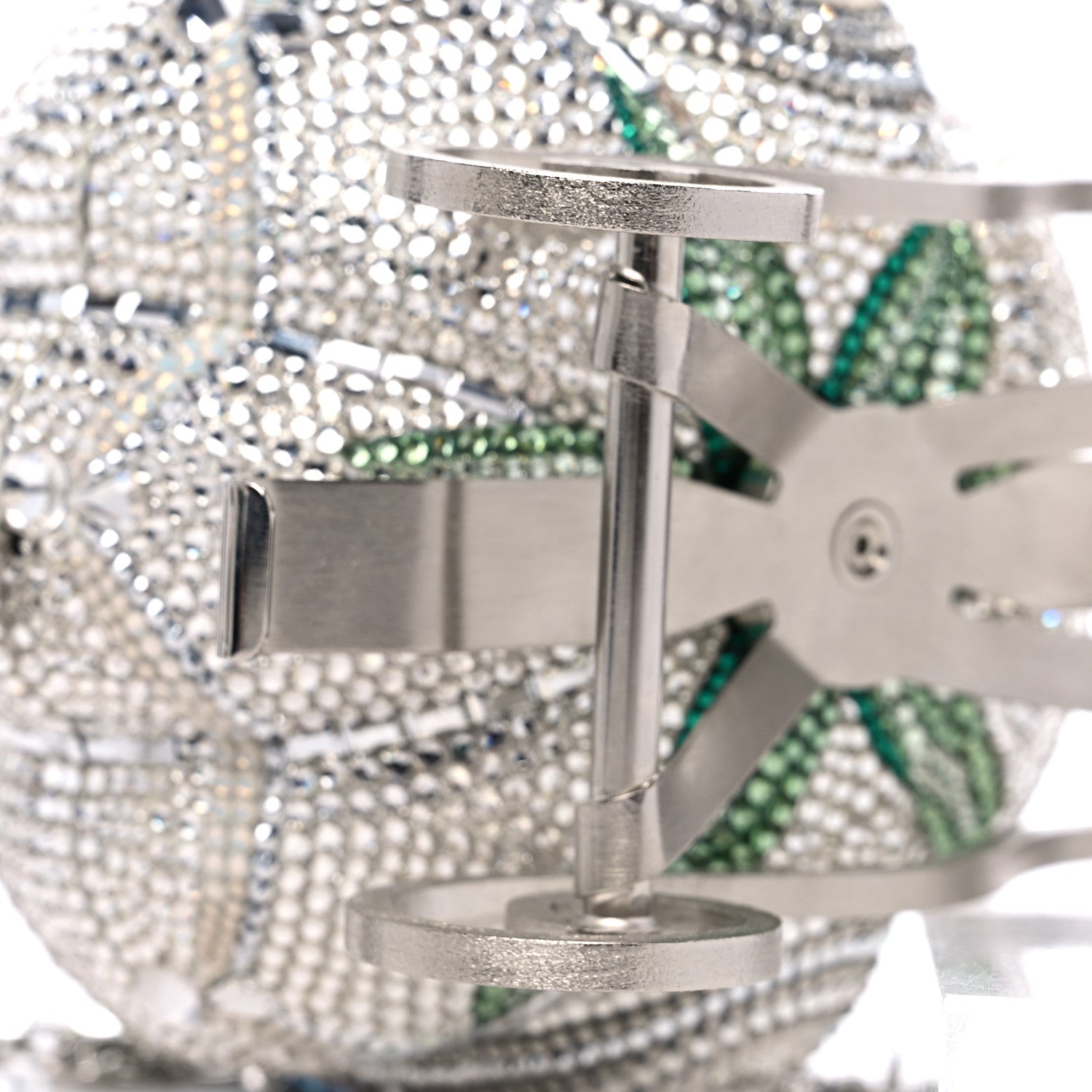 crystal bijou chief【tanakadaisuke23aw】 JUDITH LEIBER SWAROVSKI CRYSTAL WEDDING BRIDAL WHITE ROSE BAG