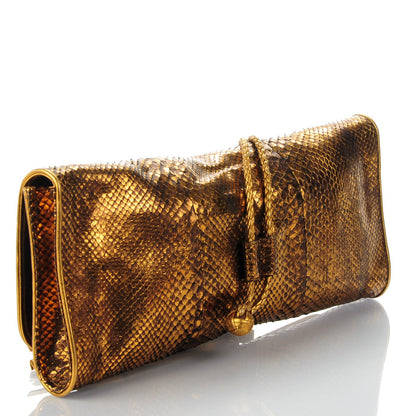 Gucci Metallic Python Malika Clutch Gold 3 of 7