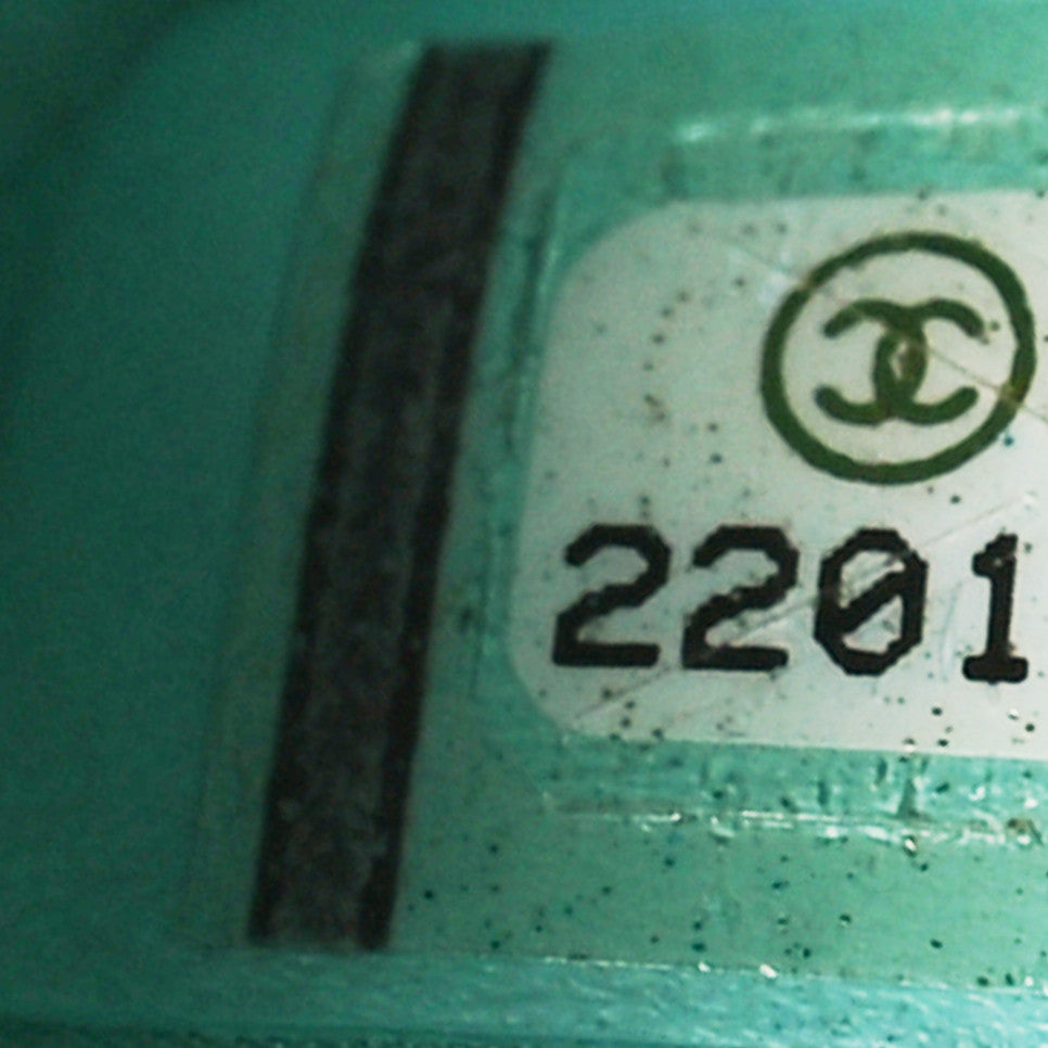 Patent Quilted Cosmetic Pouch Light Green