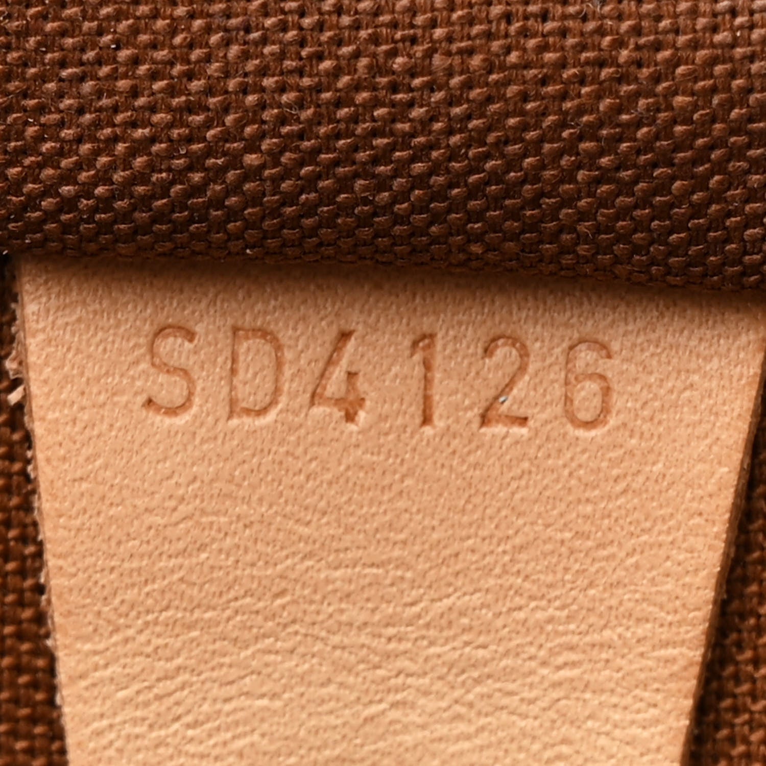 Louis Vuitton Monogram Speedy 40 7 of 15