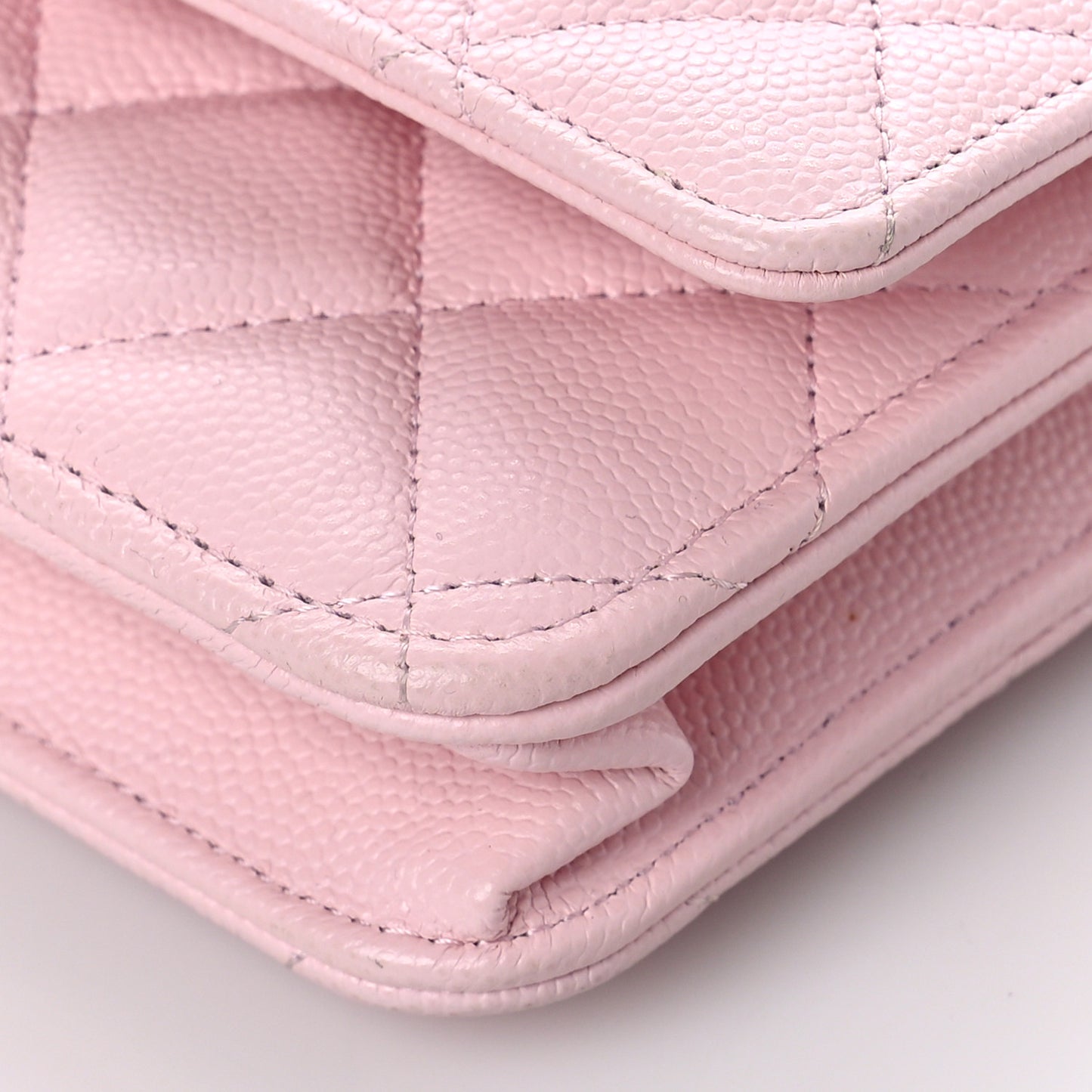 Caviar Quilted Wallet on Chain WOC Light Pink