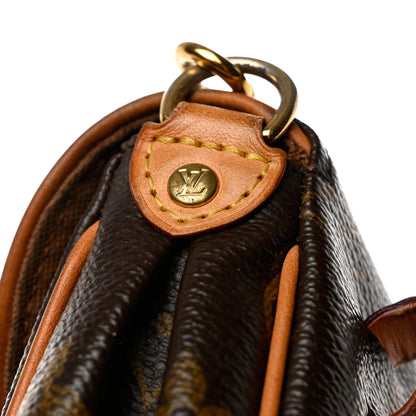 Louis Vuitton Monogram Pochette Friendly 9 of 11