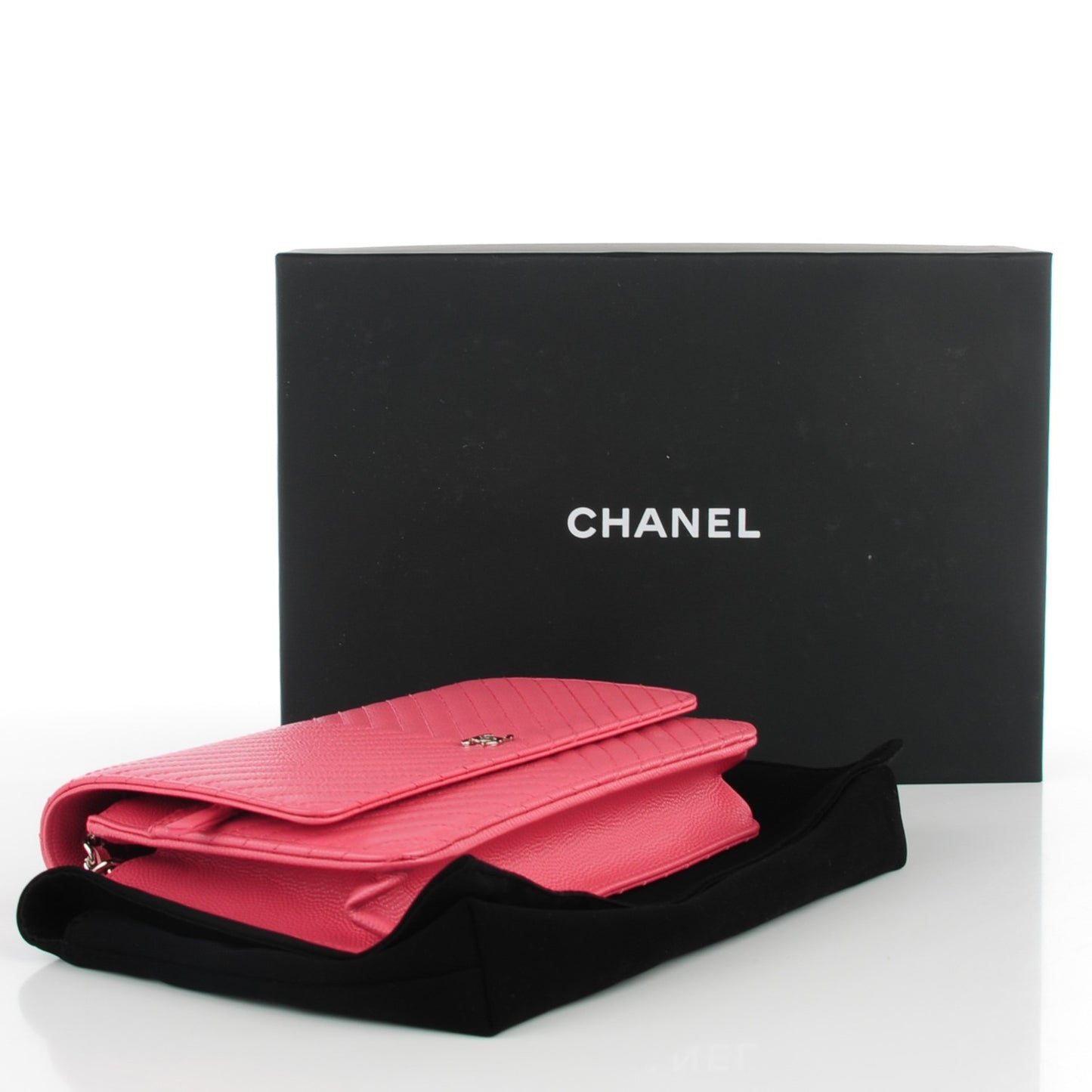 Caviar Chevron Wallet On Chain WOC Pink