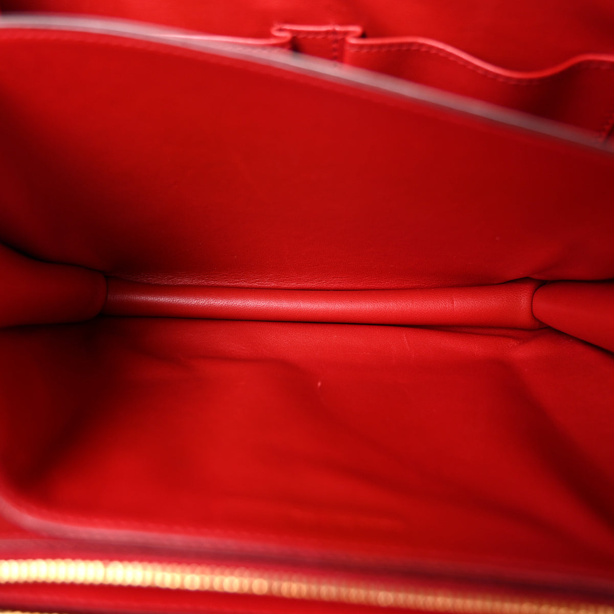 Box Calfskin Medium Classic Box Flap Bag Red