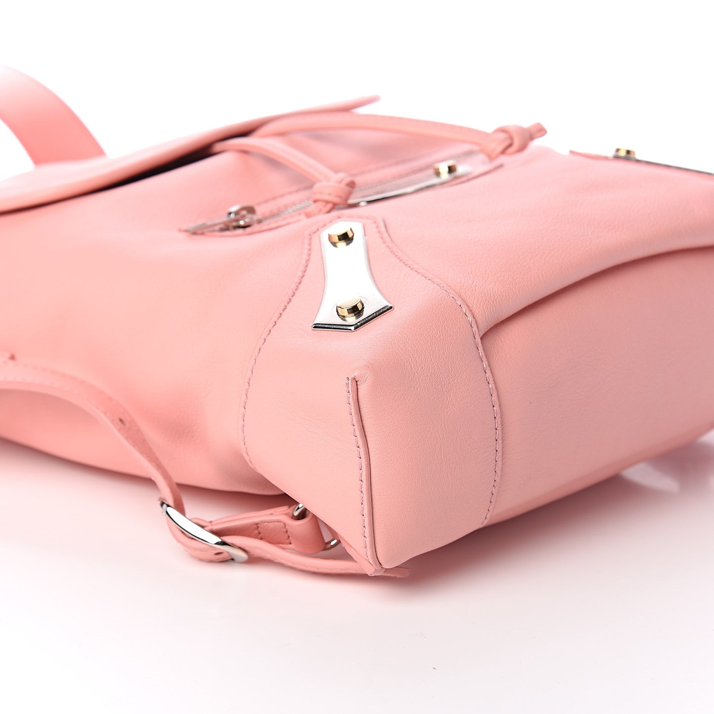 Veau Amp Plate Silver Hardware Traveler Backpack Rose